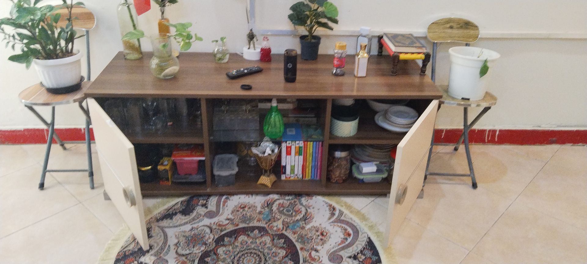Tv stand - Image 2