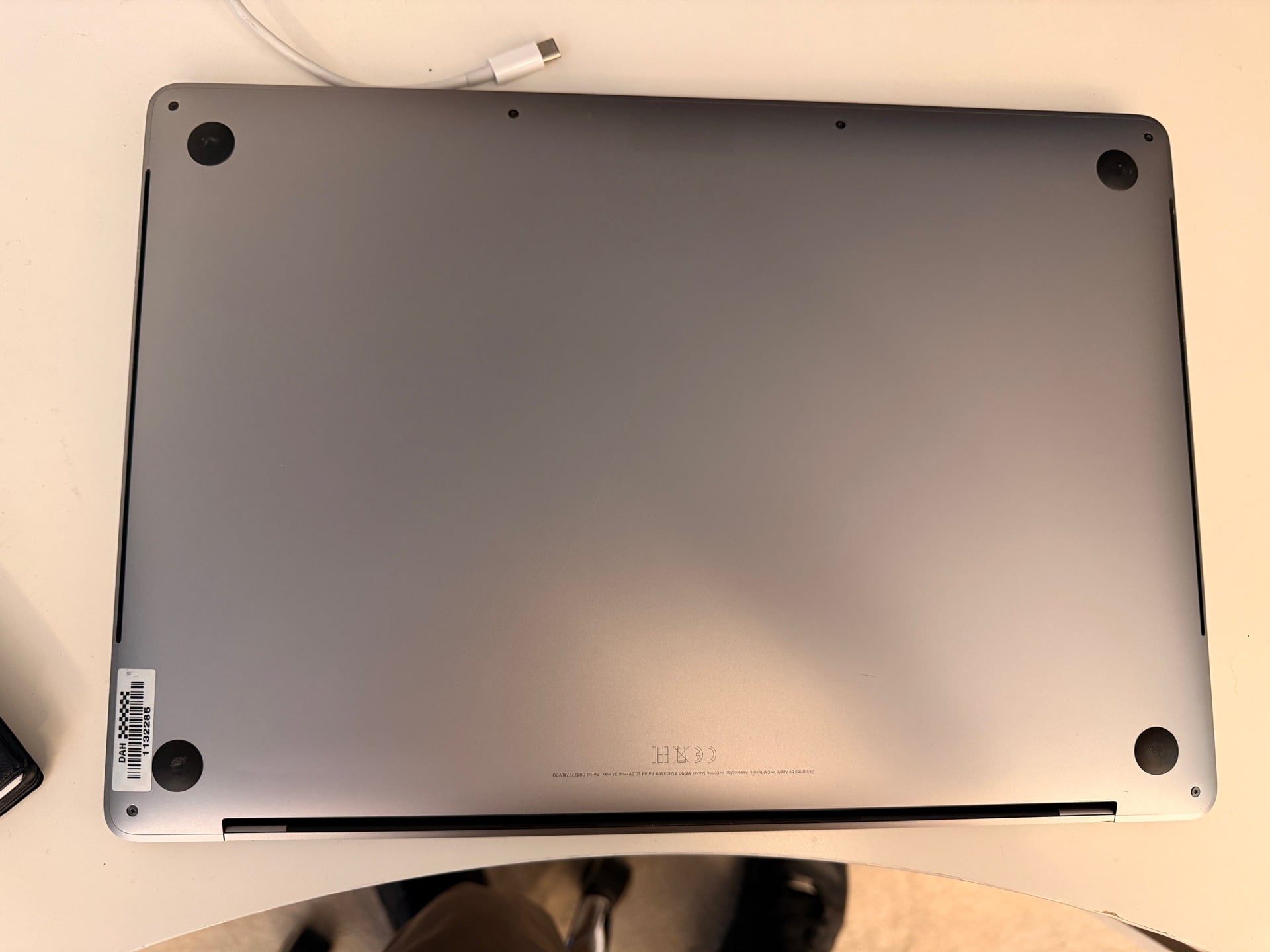 Macbook Pro i9 32gb - Image 3