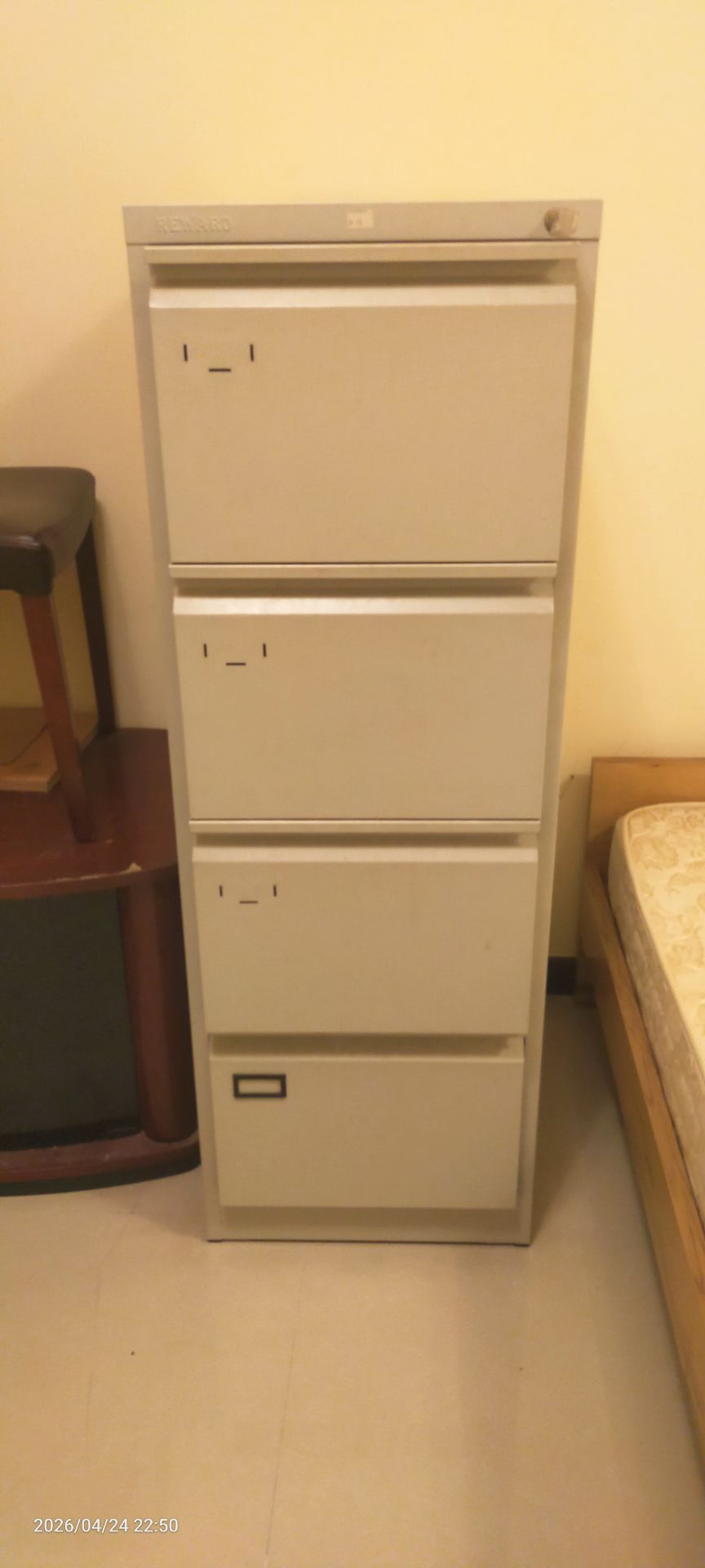 Dressing table, steel cupboard etc - Image 4