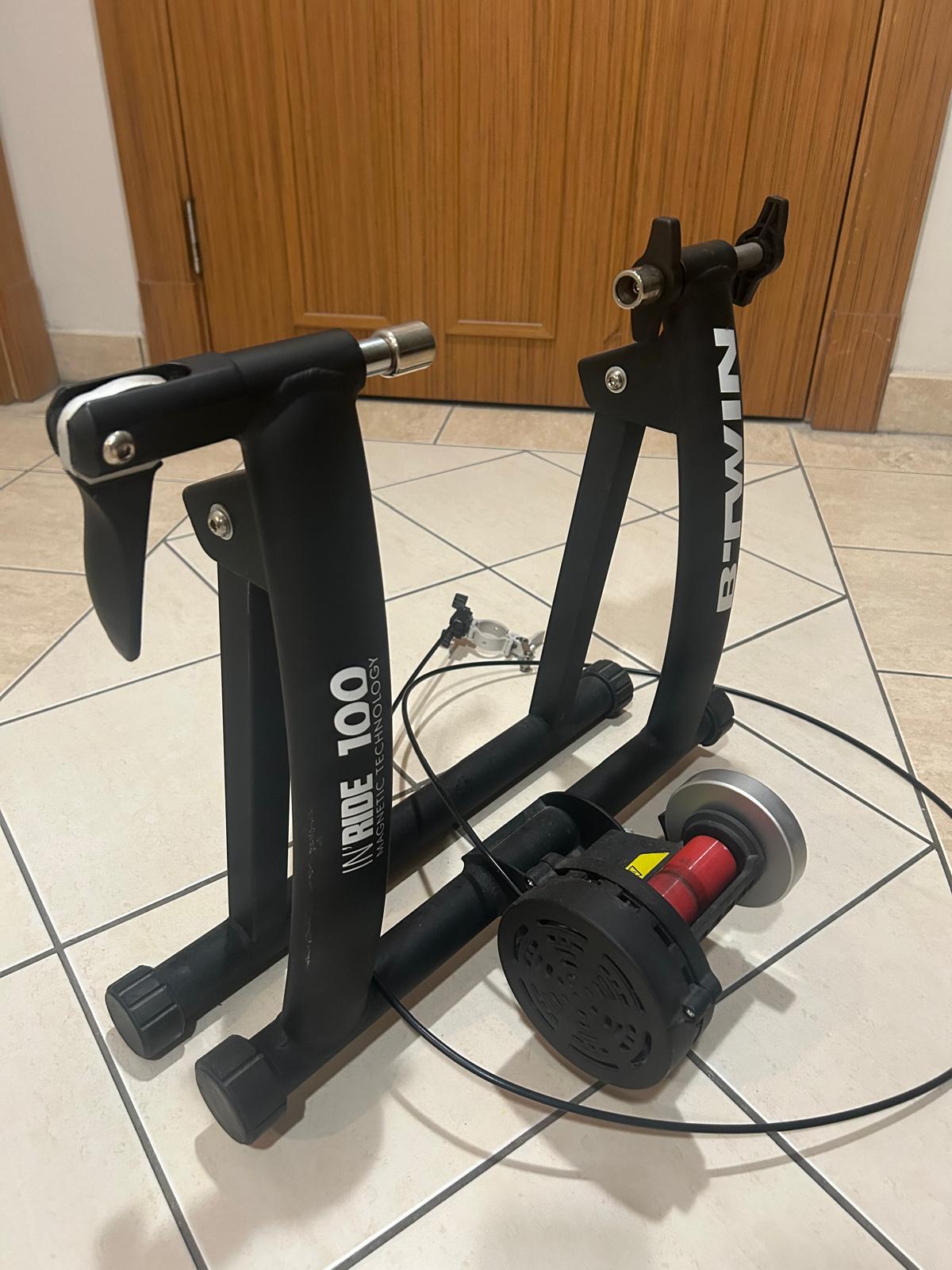 B’TWIN Inride 100 Indoor Bike Trainer - Image 3
