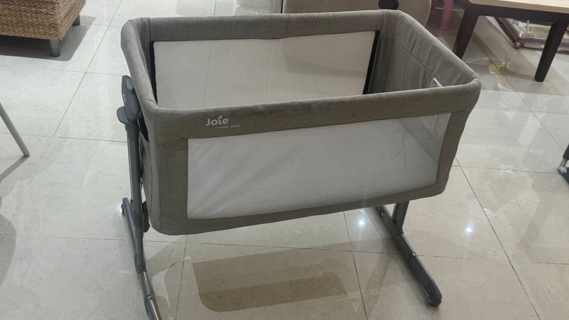 Baby Cradle - JOIE Brand for sale - Image 5