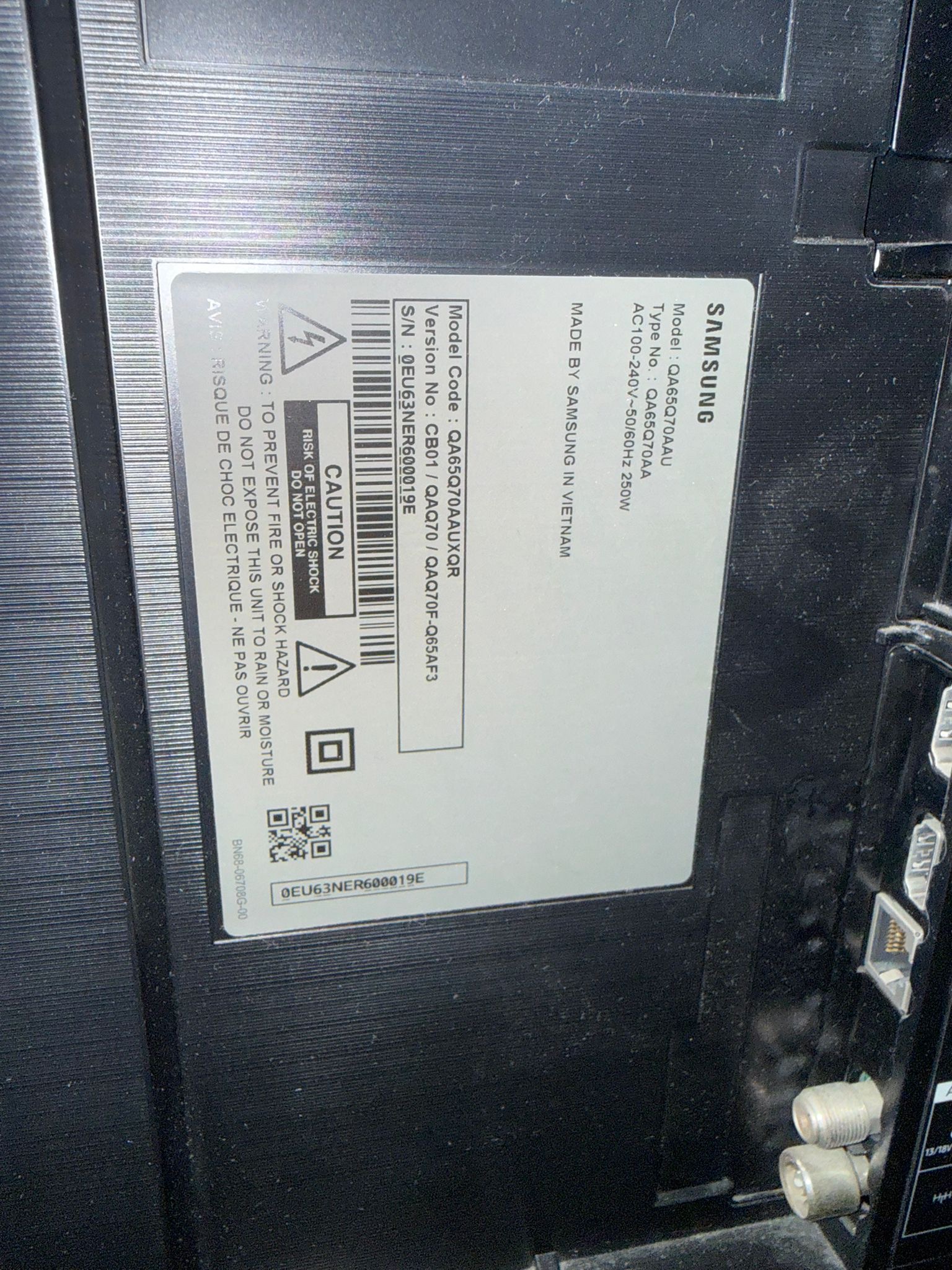 Samsung 65 QLED - Image 2