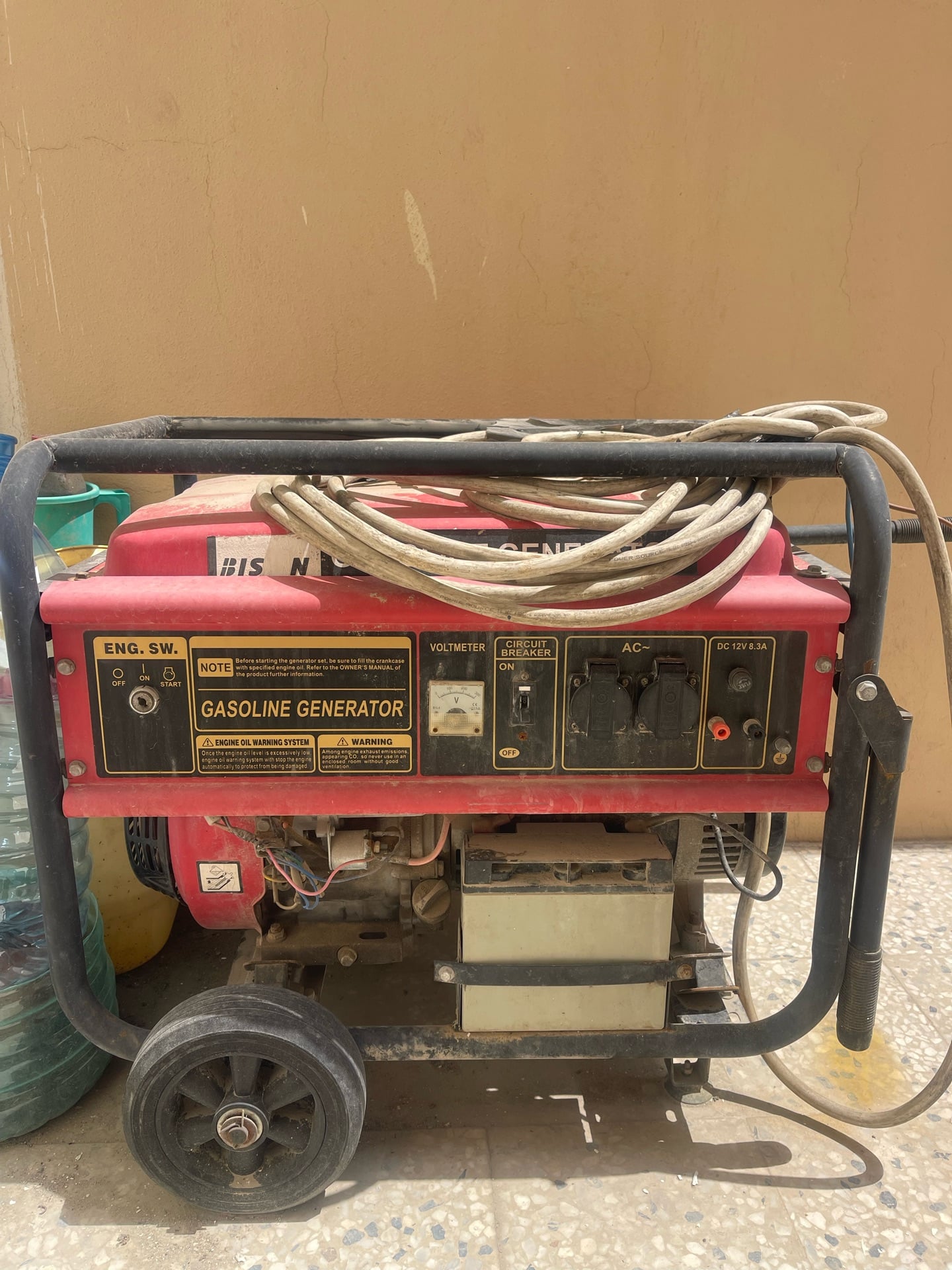 Bison gasoline generator for sale . In good condition - Image 1