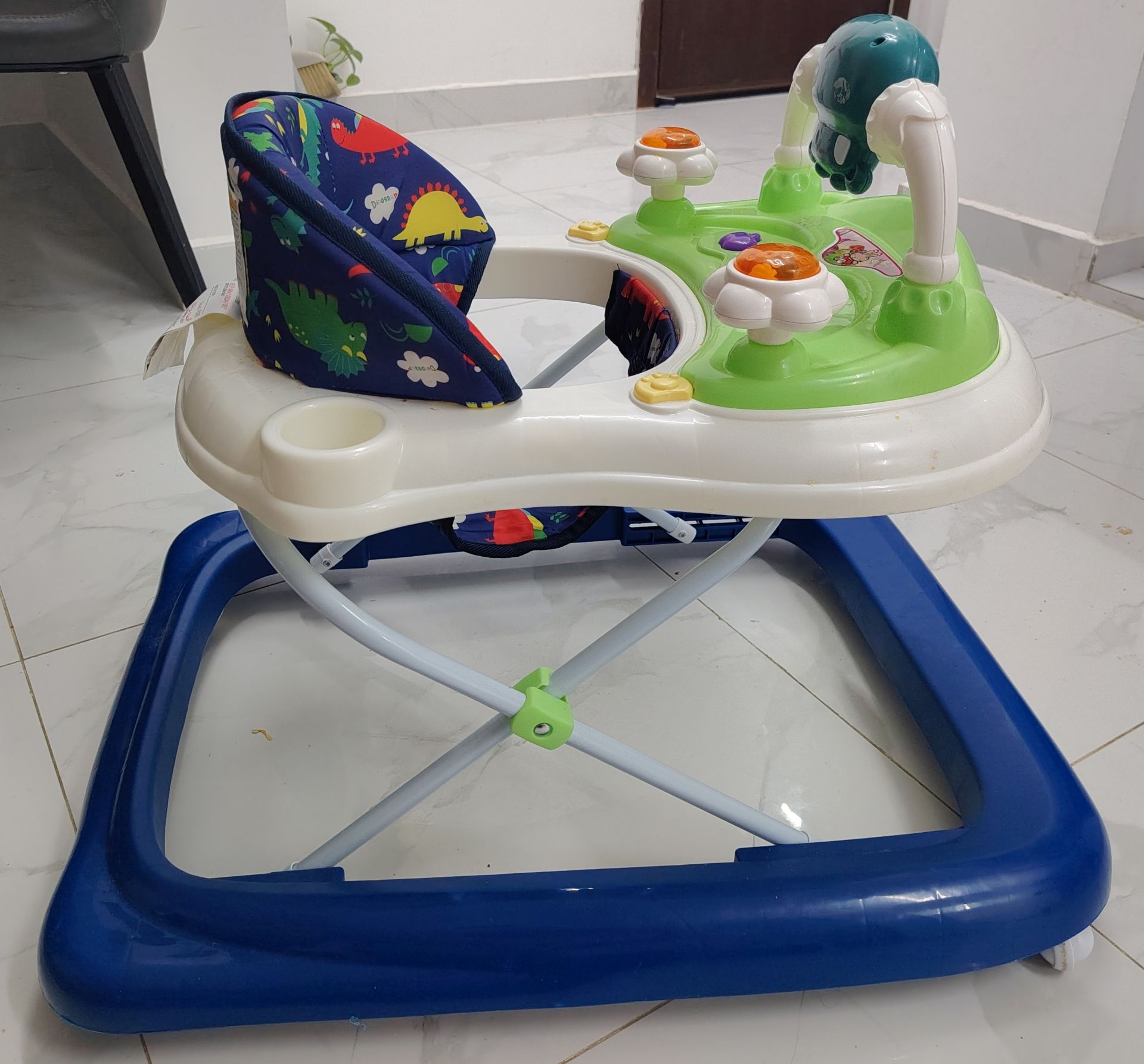 Baby walker - Image 2