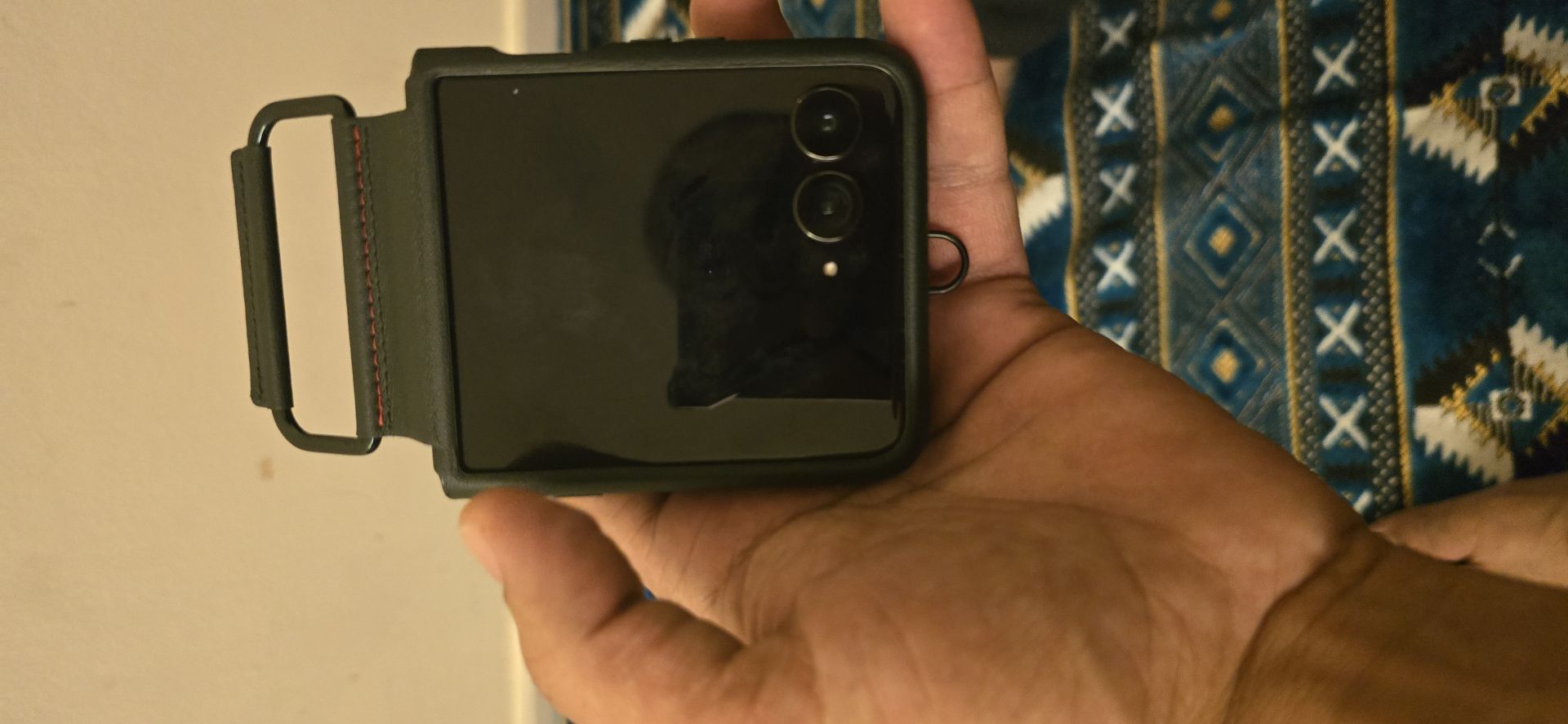 Motorola razr 60 Utra - Image 2