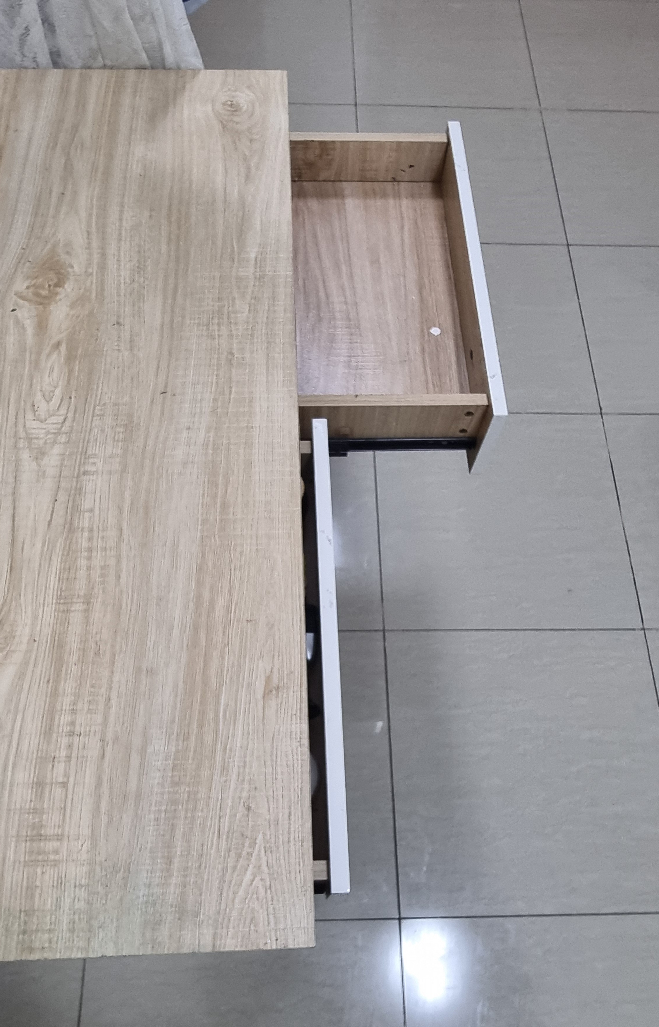 Study/multipurpose table - Image 8