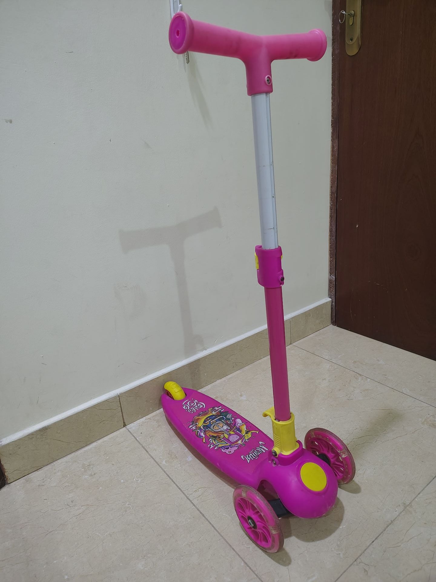 Skate scooter - Image 1