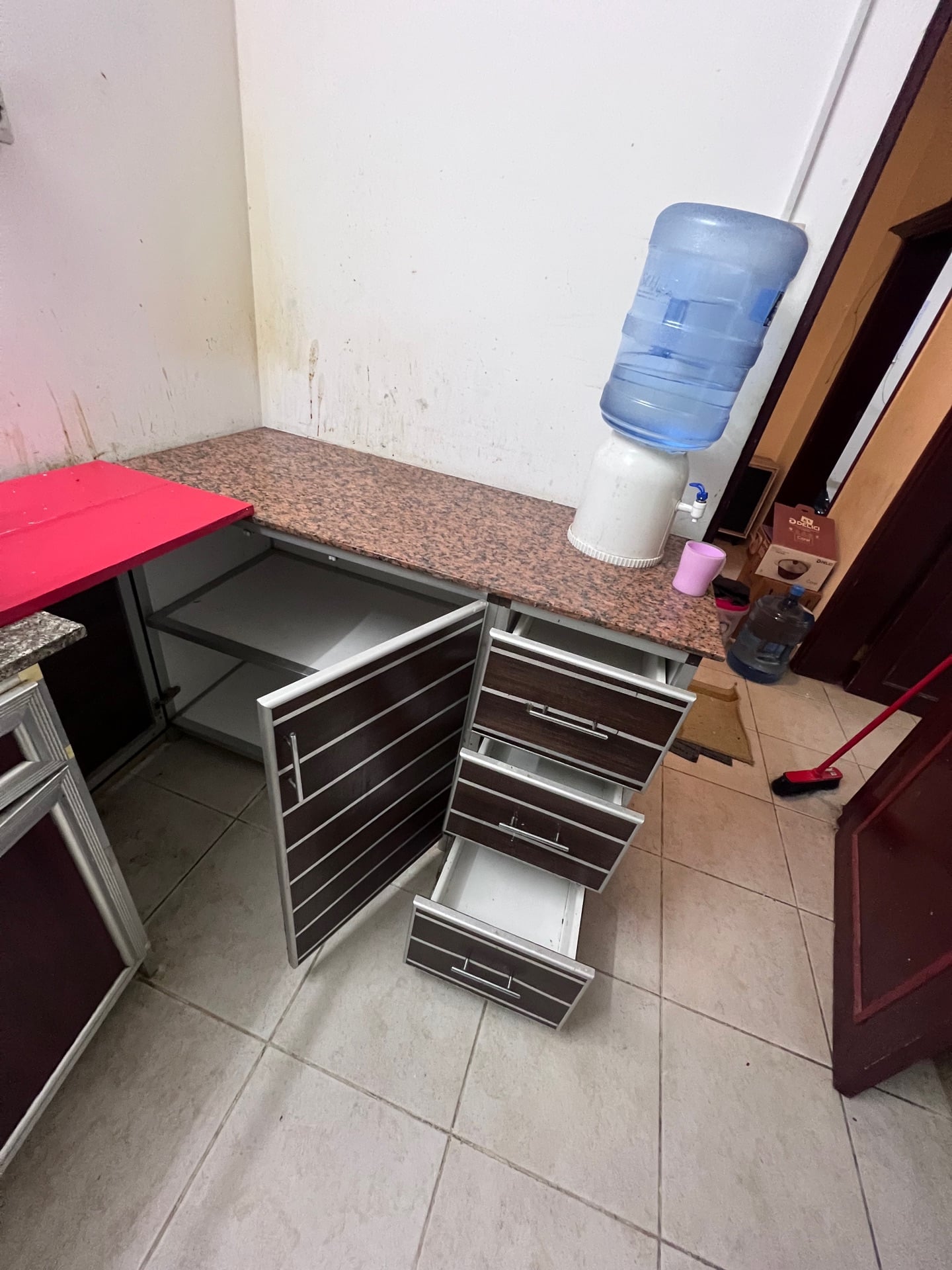 Kitchen cabin marble top - Image 1