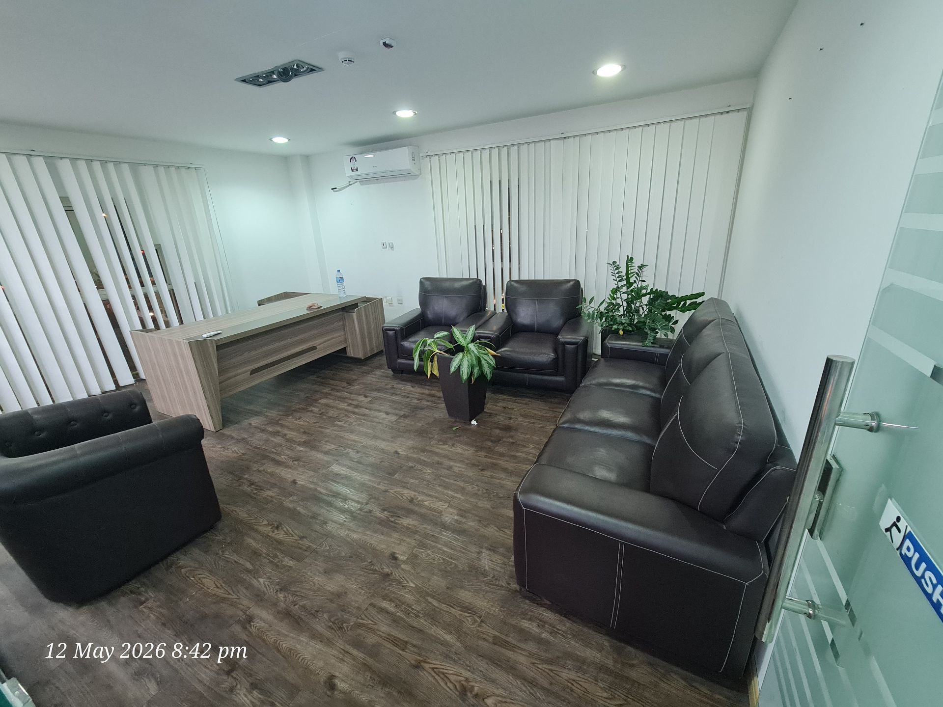 Office furniture  - Image 2