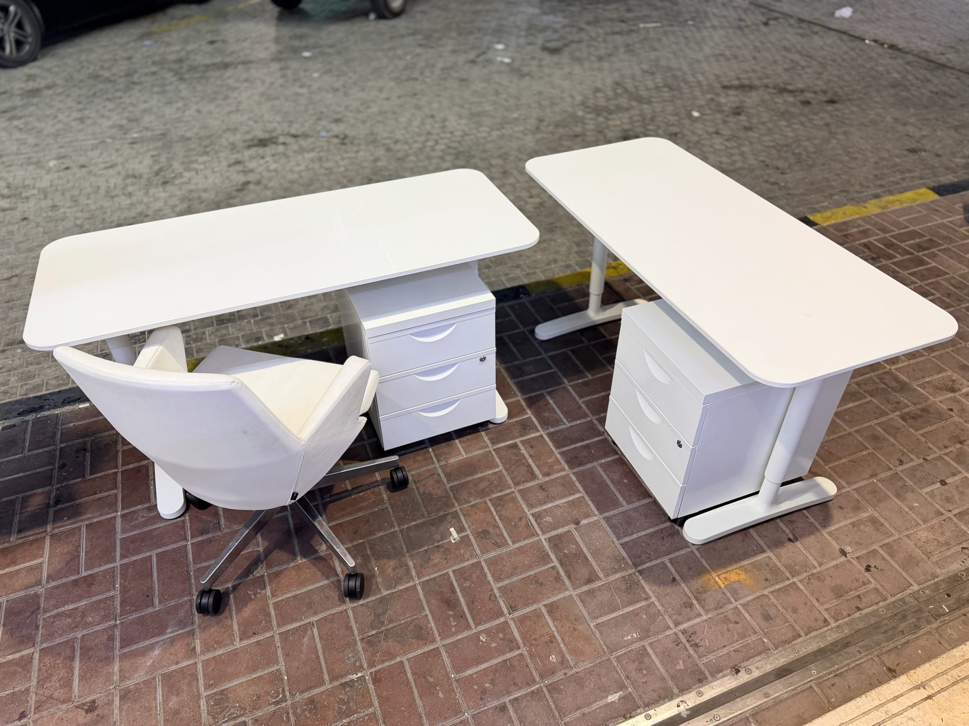 طقم مكاتب تنفيذية مستعمل — 33087737 - Image 7