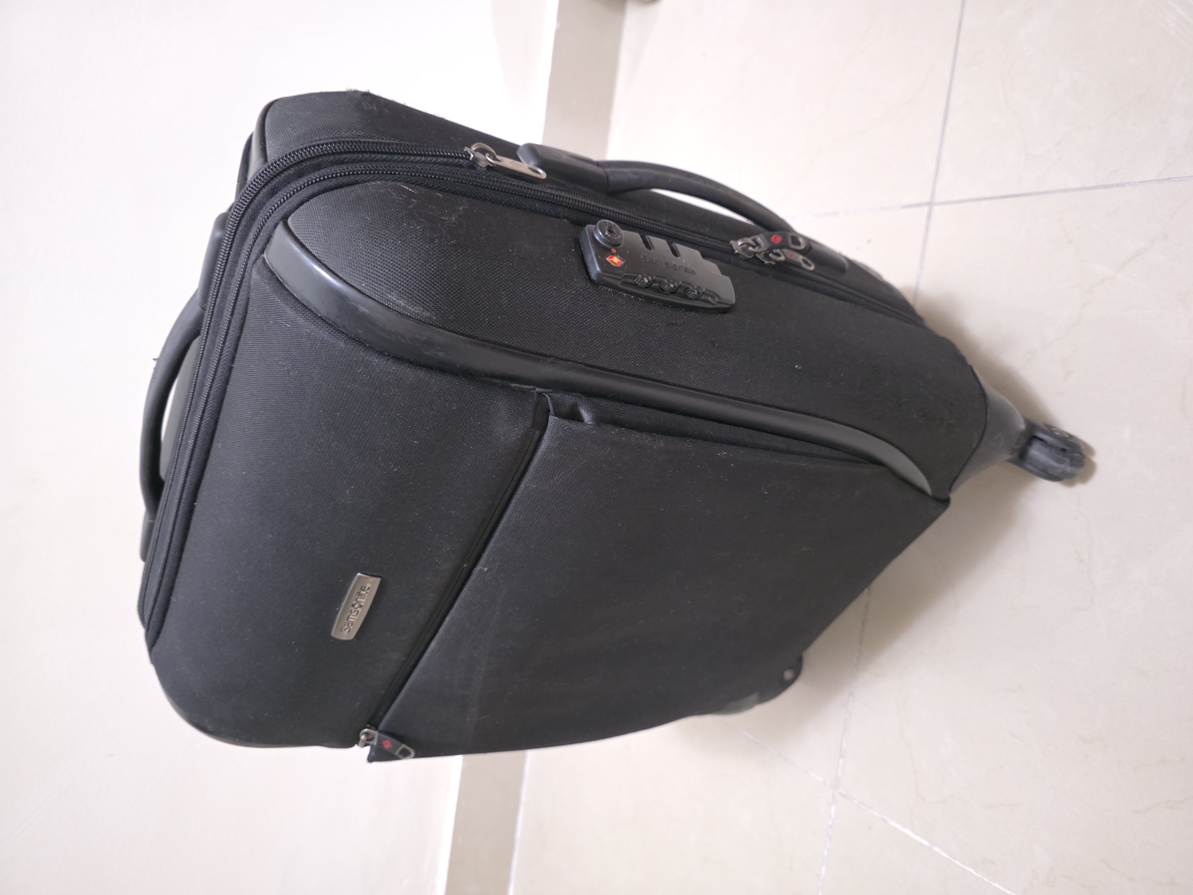 Samsonite Cabin Size Suitcase – 4 Wheels, TSA Lock - Image 5