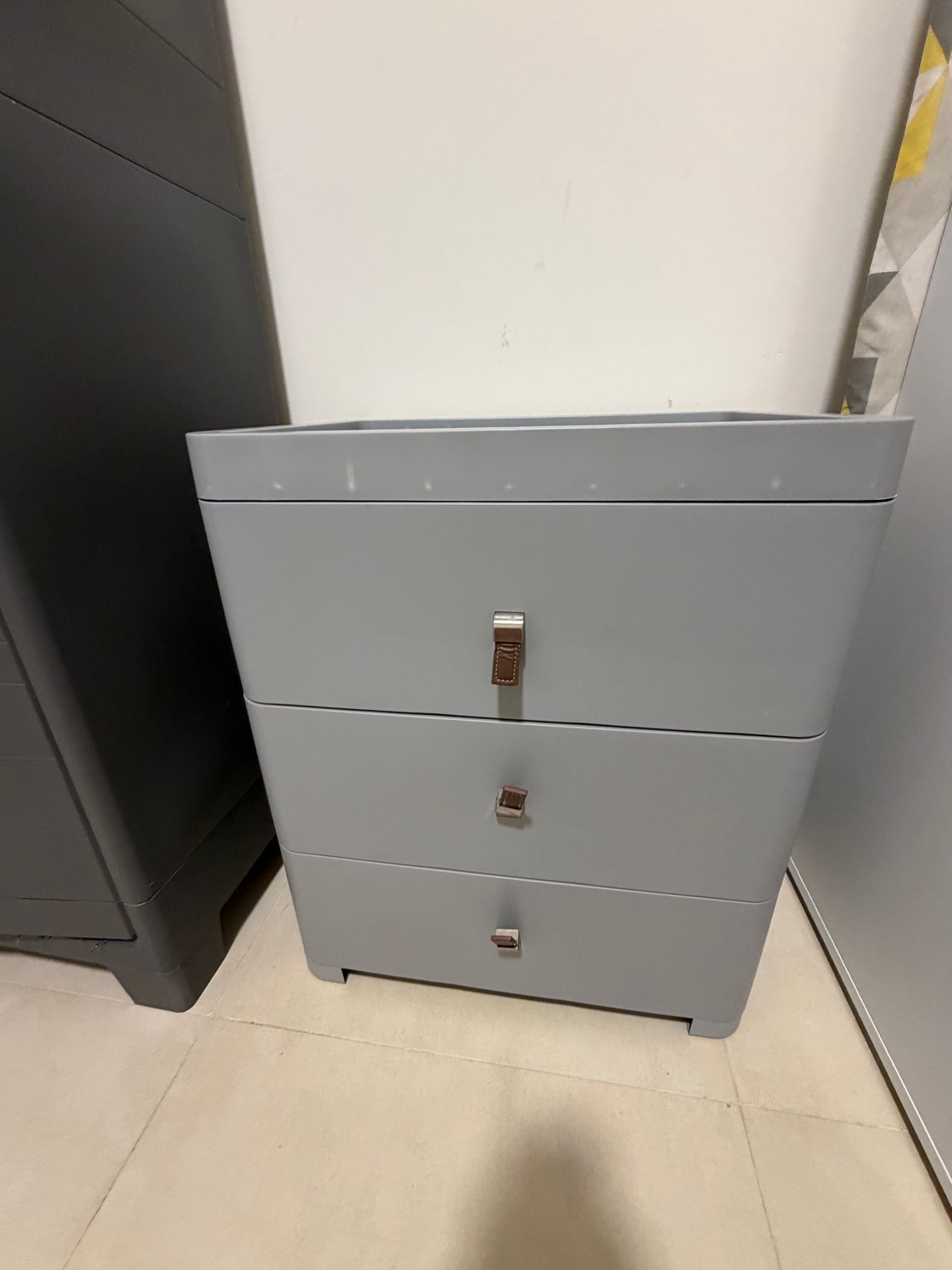 Furniture, appliances, gaming setup, bikes & storage items for sale - Image 6