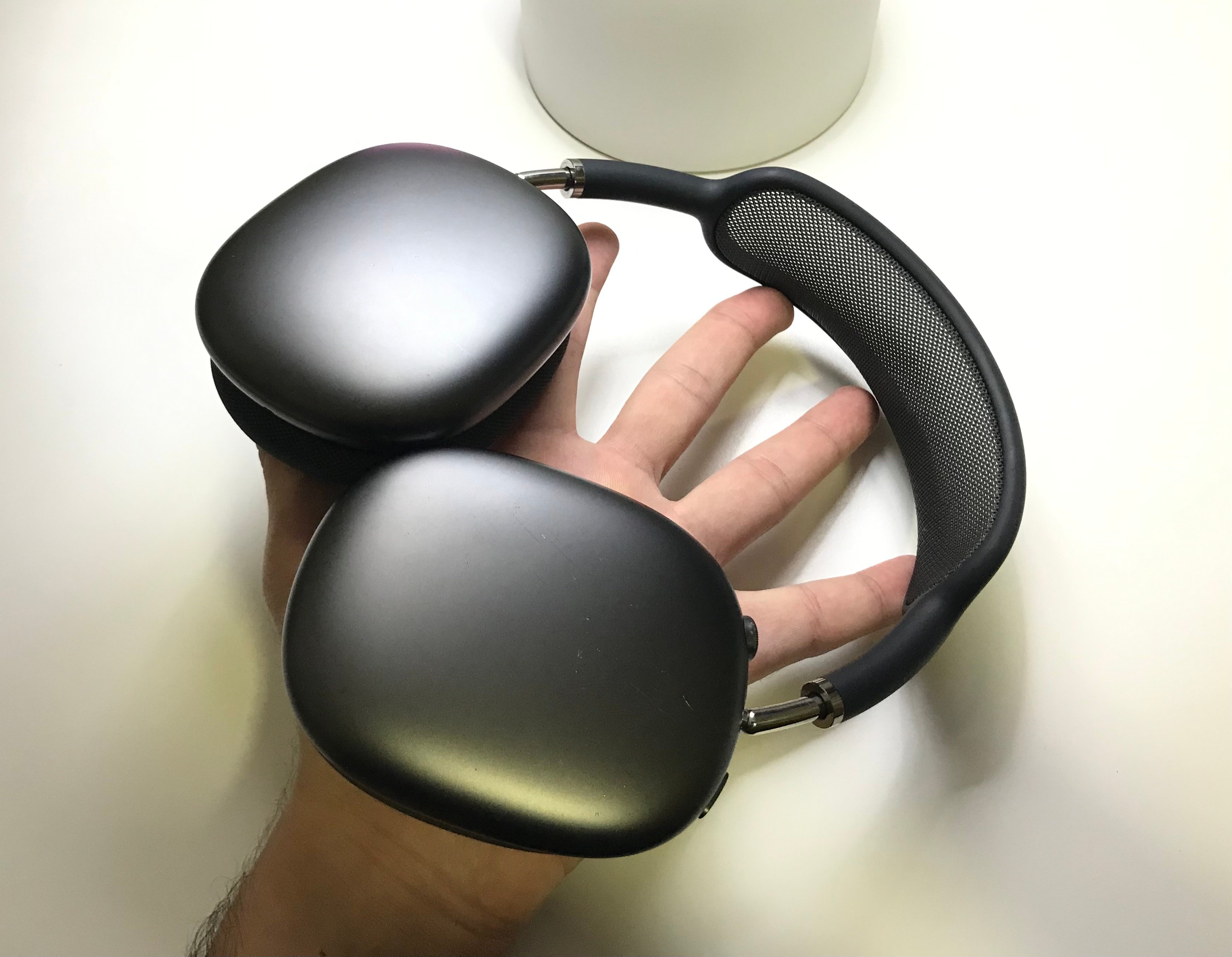 Apple AirPods Max Wireless Headphones  - Image 8
