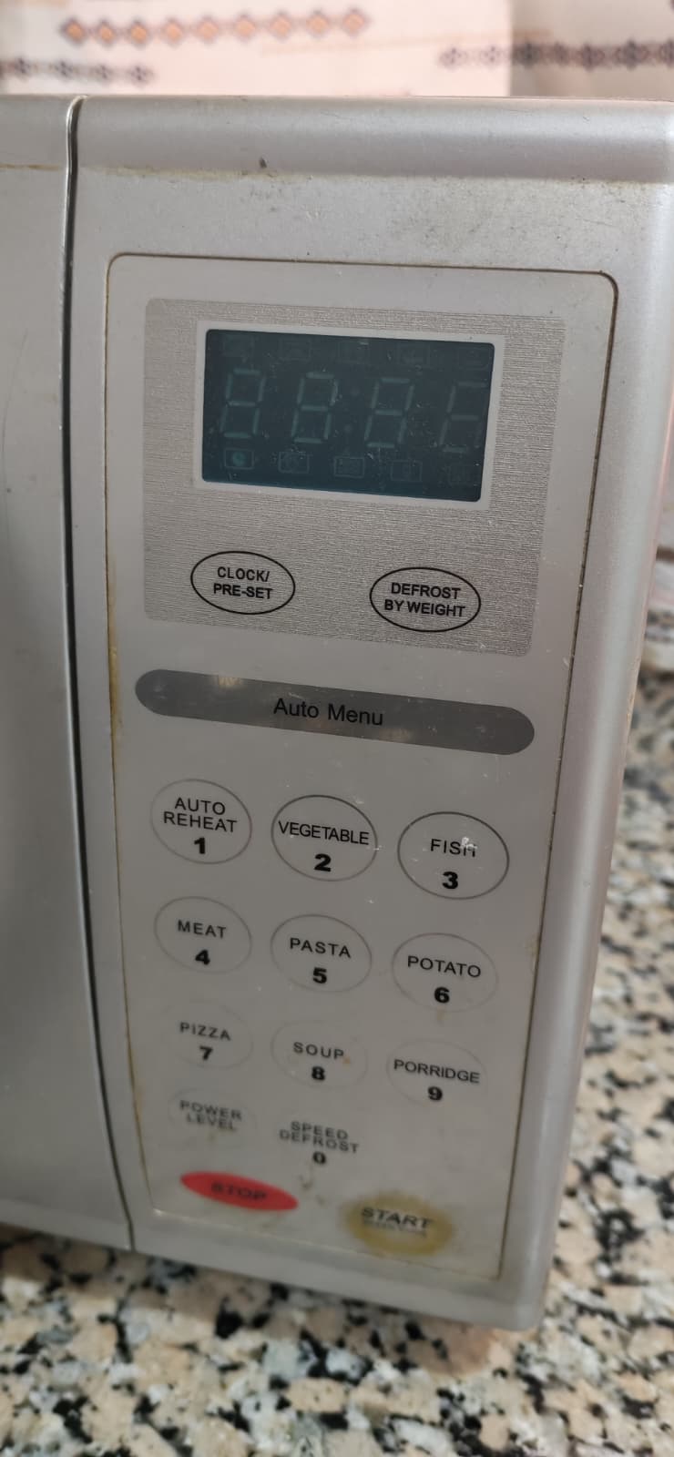 Kenwood Microwave – Good Working Condition - Image 5