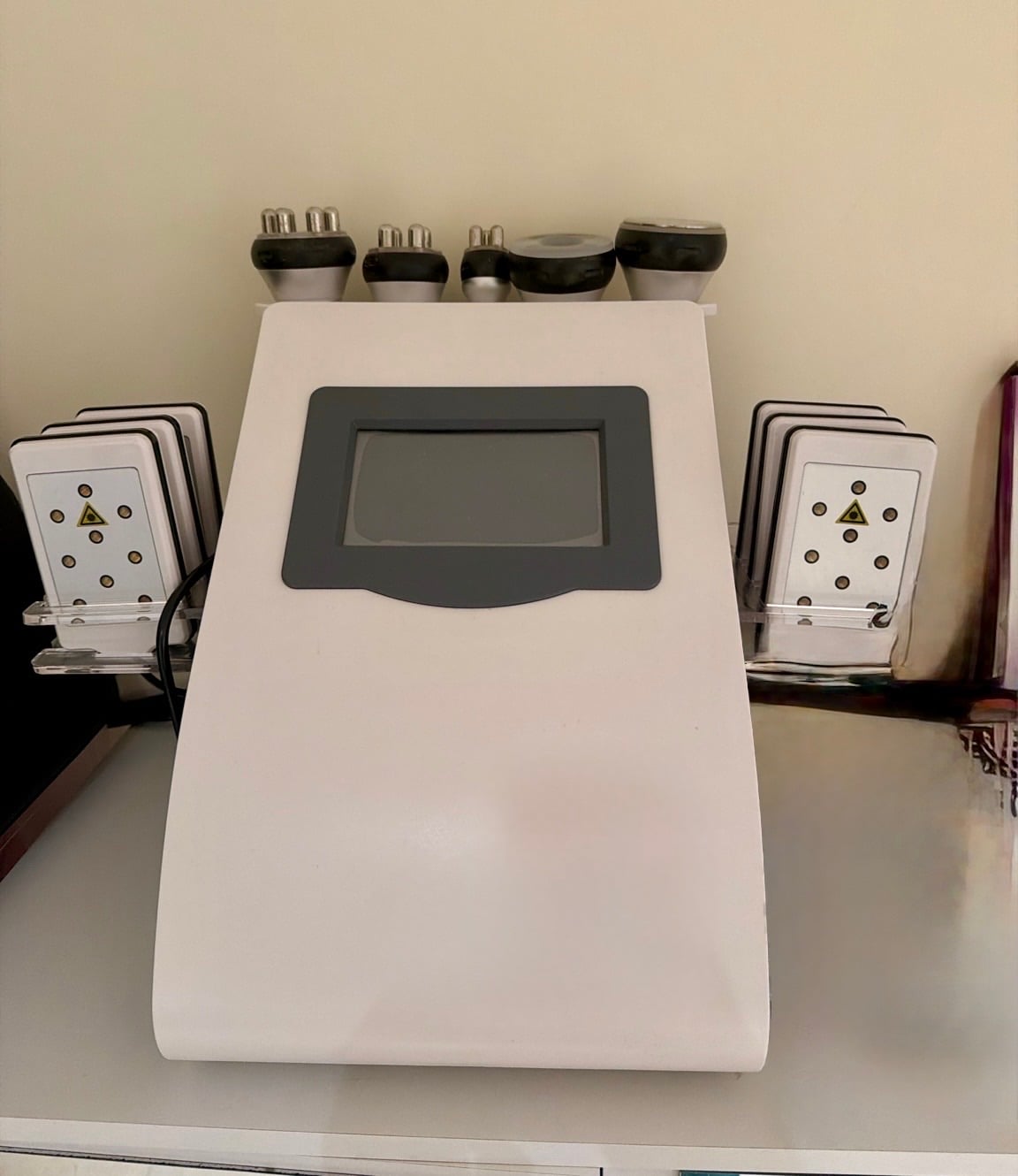 Cavitation + RF slimming machine - Image 3