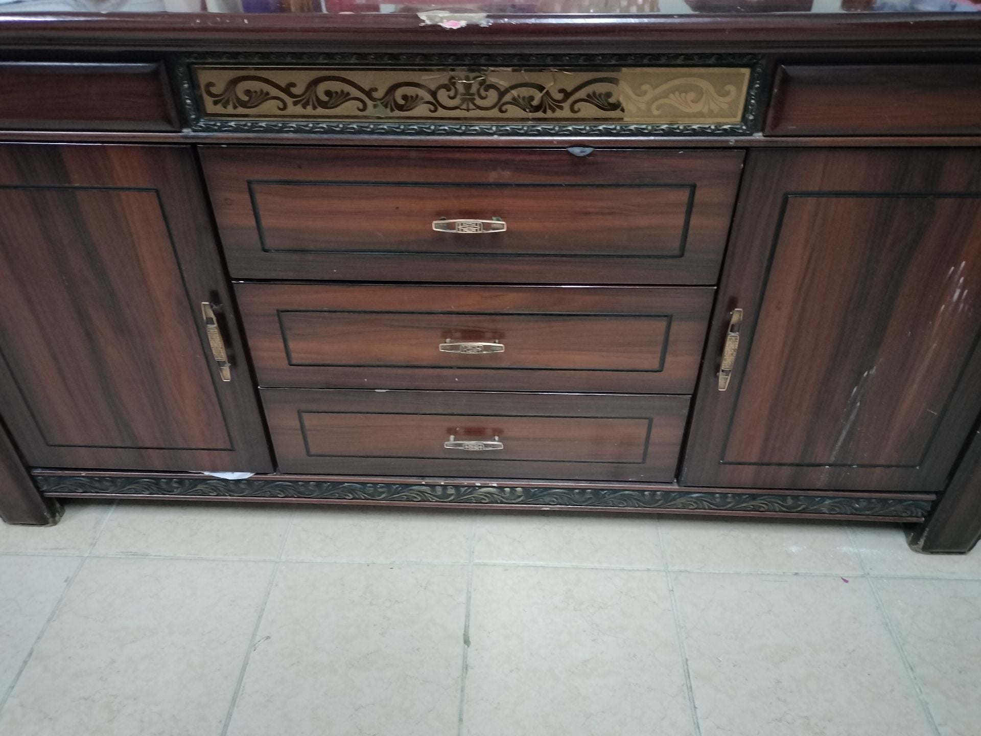Complete bed set with bed and dressing table  - Image 4