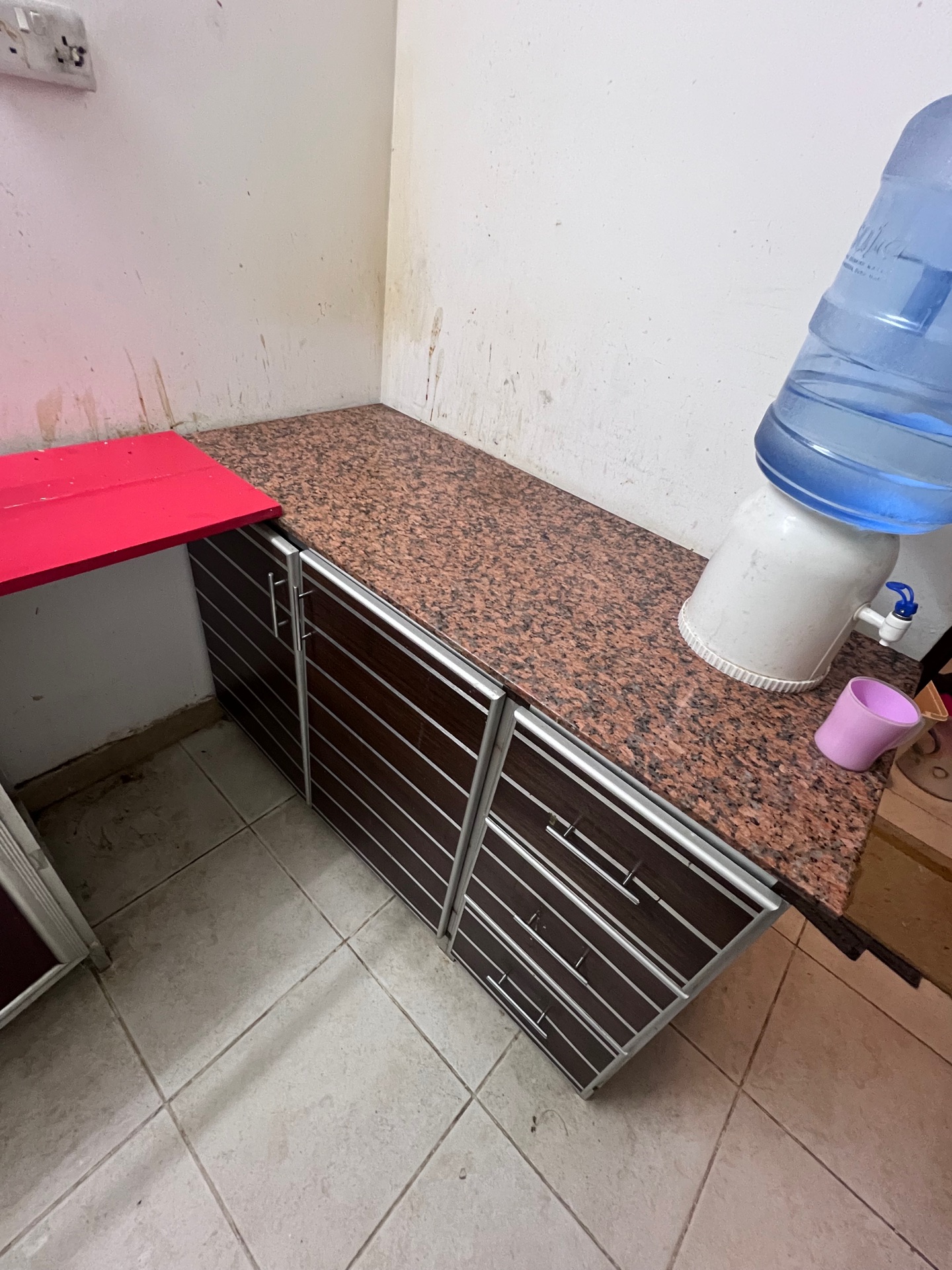 Kitchen cabin marble top - Image 2