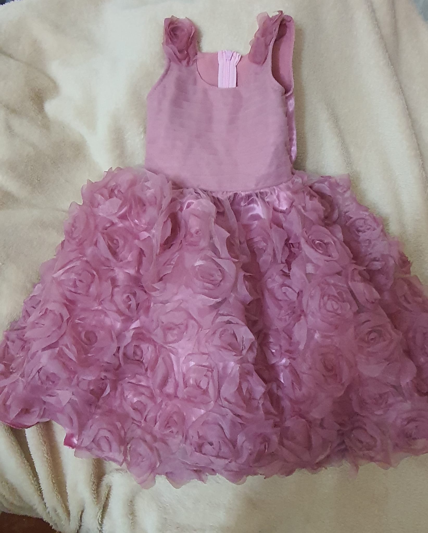 Party Dress -  One time used - Image 3