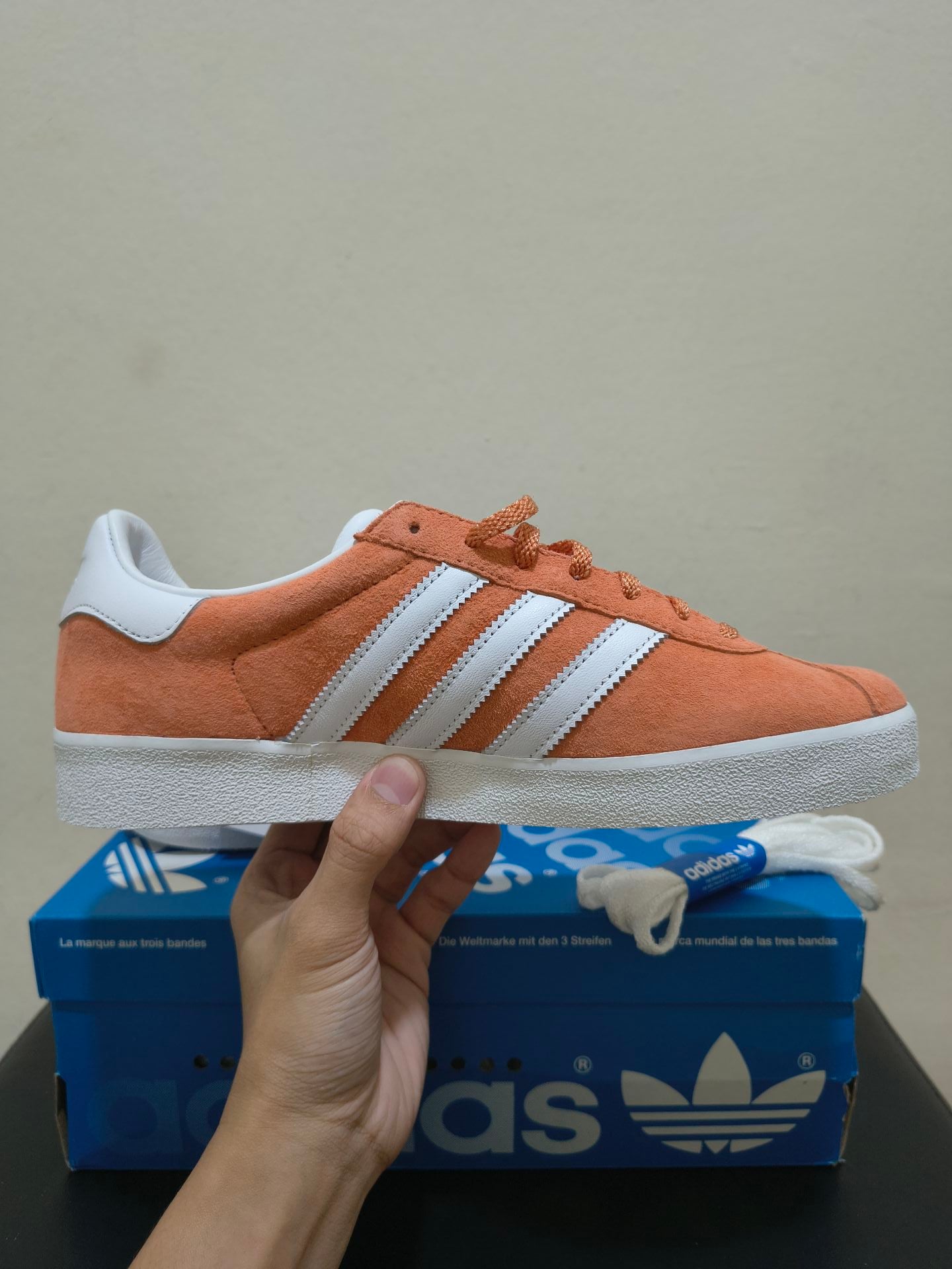 Adidas Gazelle 85 (Brand New, Original & Size 8 US) - Image 4