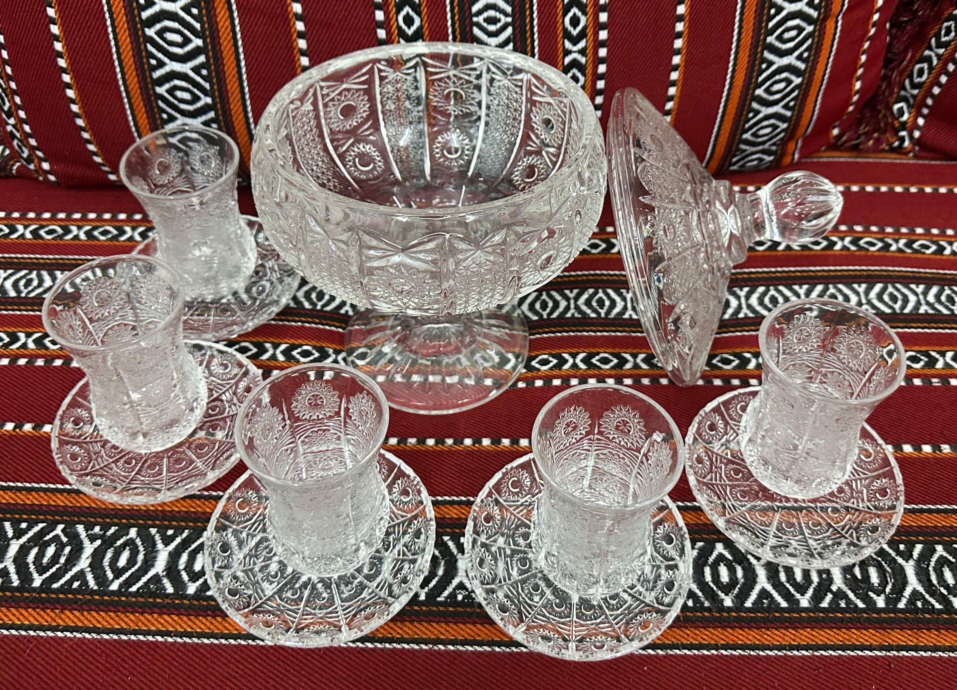 Bowl & Cups - Image 2