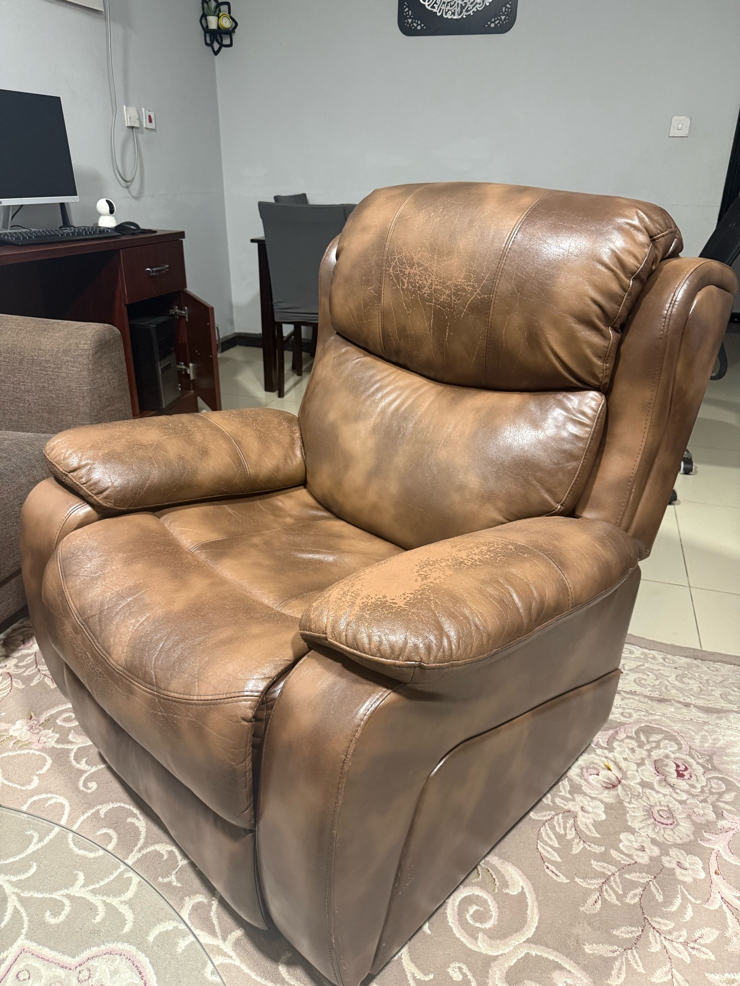 Single reclining sofa - Image 2