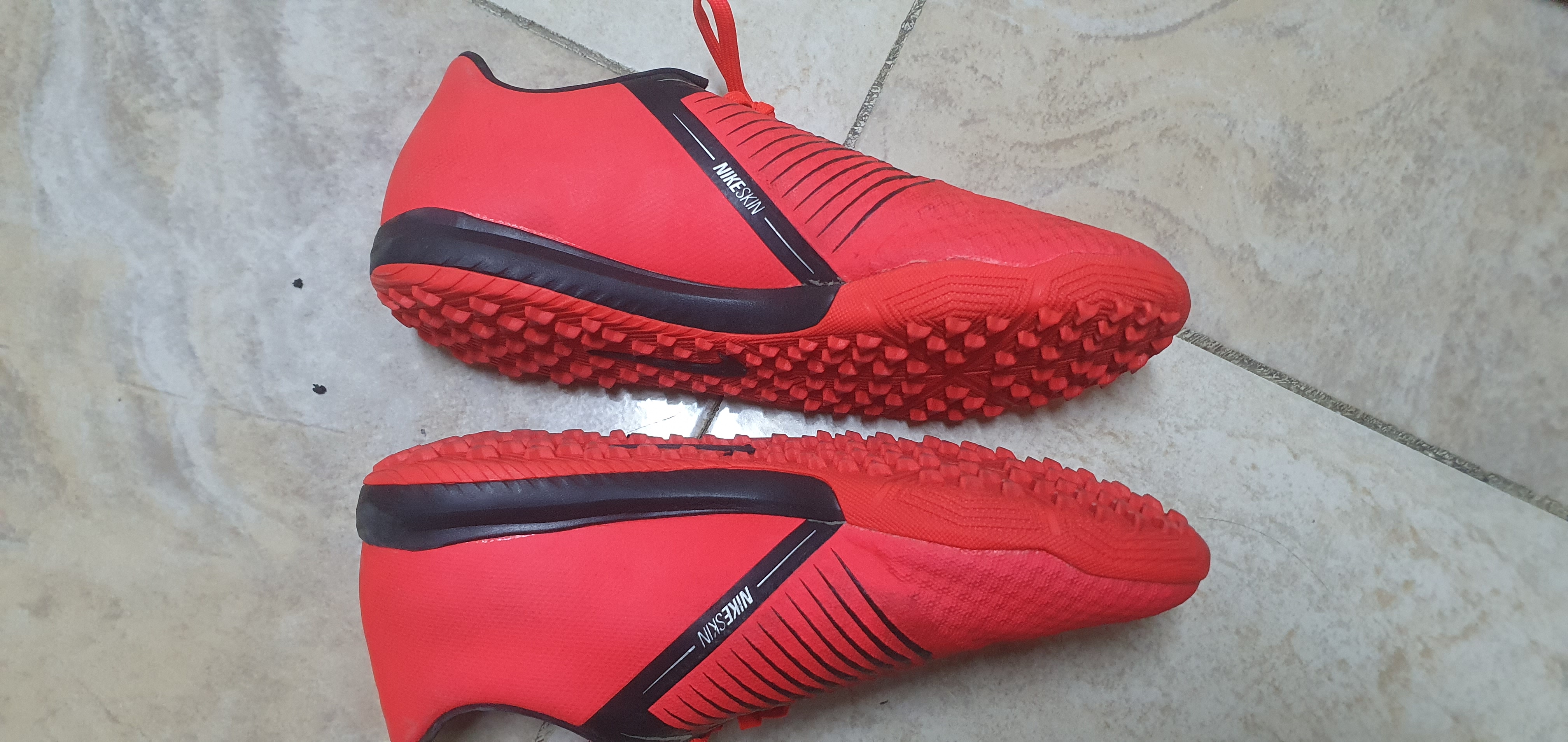 Nike Football Shoes PHANTOM VENOM - Image 6