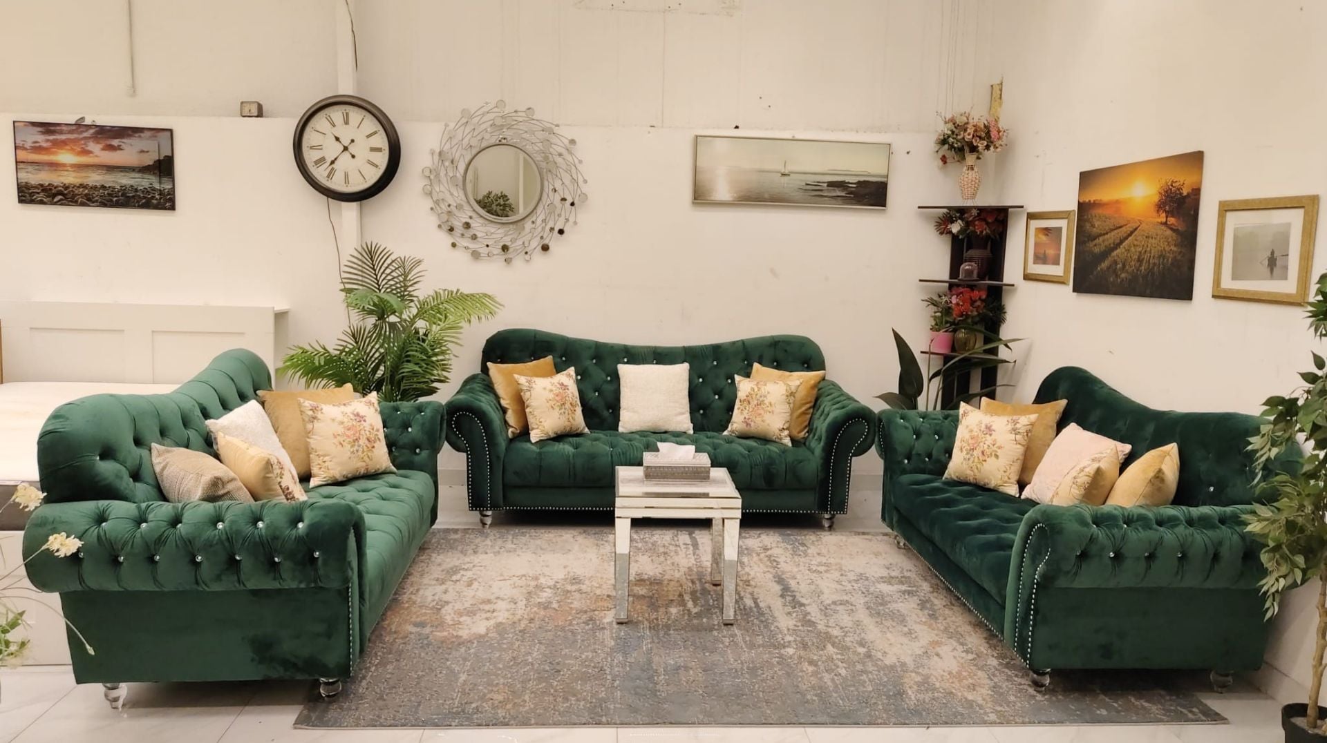 Midas branded 7 sater sofa set For sell  - Image 8