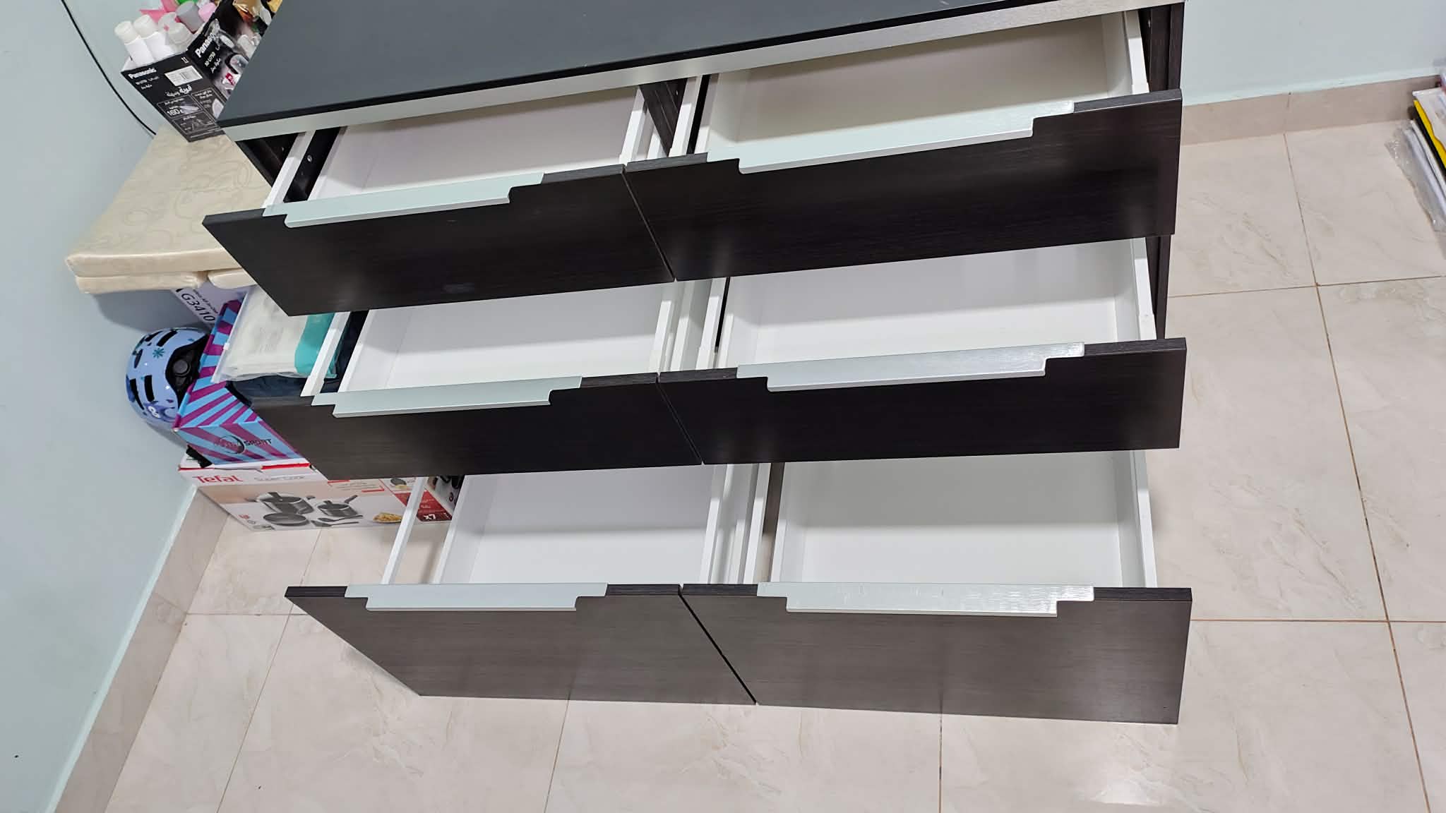 CABINETS AND DRAWERS - Image 6
