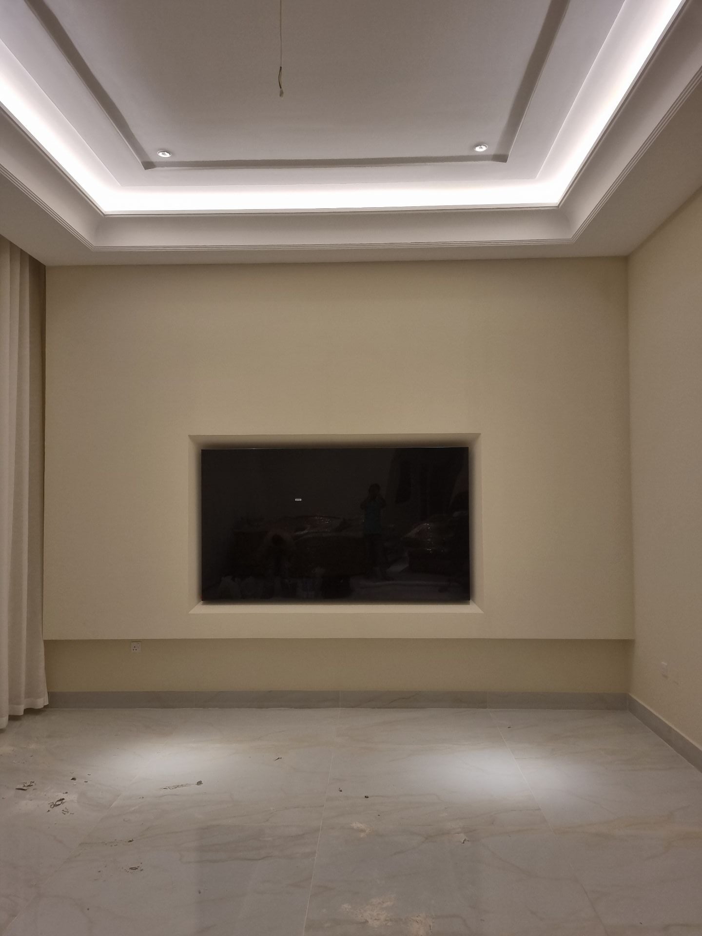 Doing painting, Gypsum , DECOR - Maintenance Services