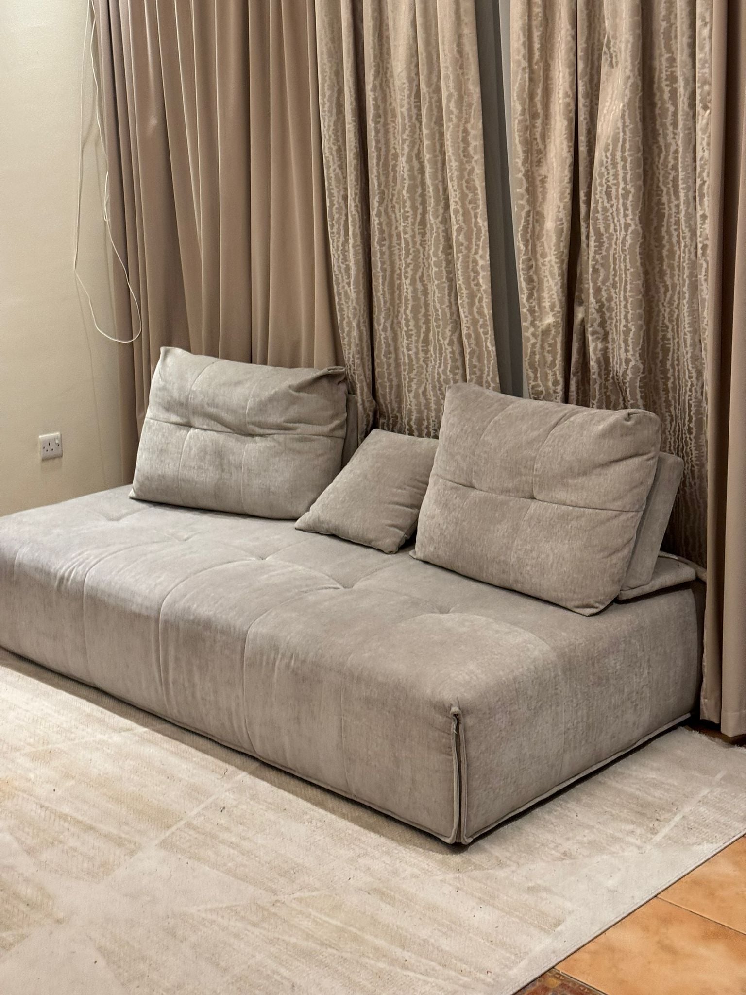  Sofa for Sale in Qatar – Used  – Doha Al Sadd - Image 2
