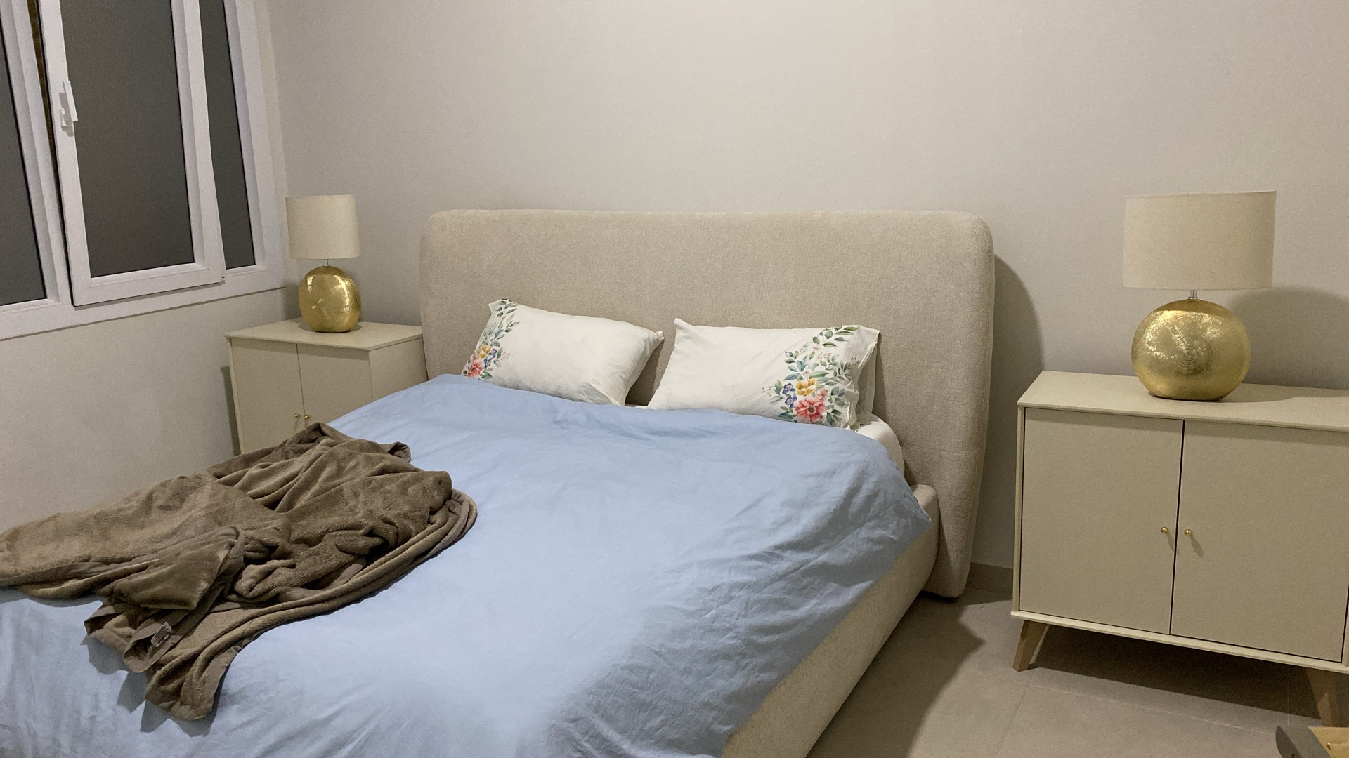 BRAND NEW Storage bedside drawer - Image 2