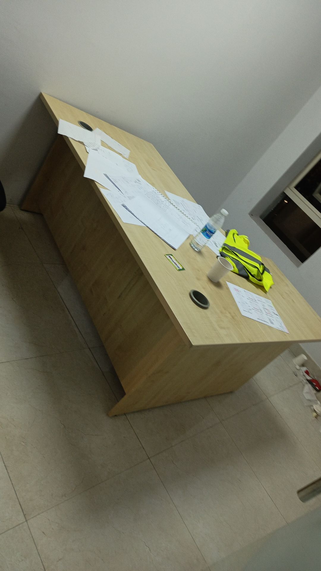 Office Table for Sale
Used Office Desk in Good Condition
Office Table – Excellen - Image 7