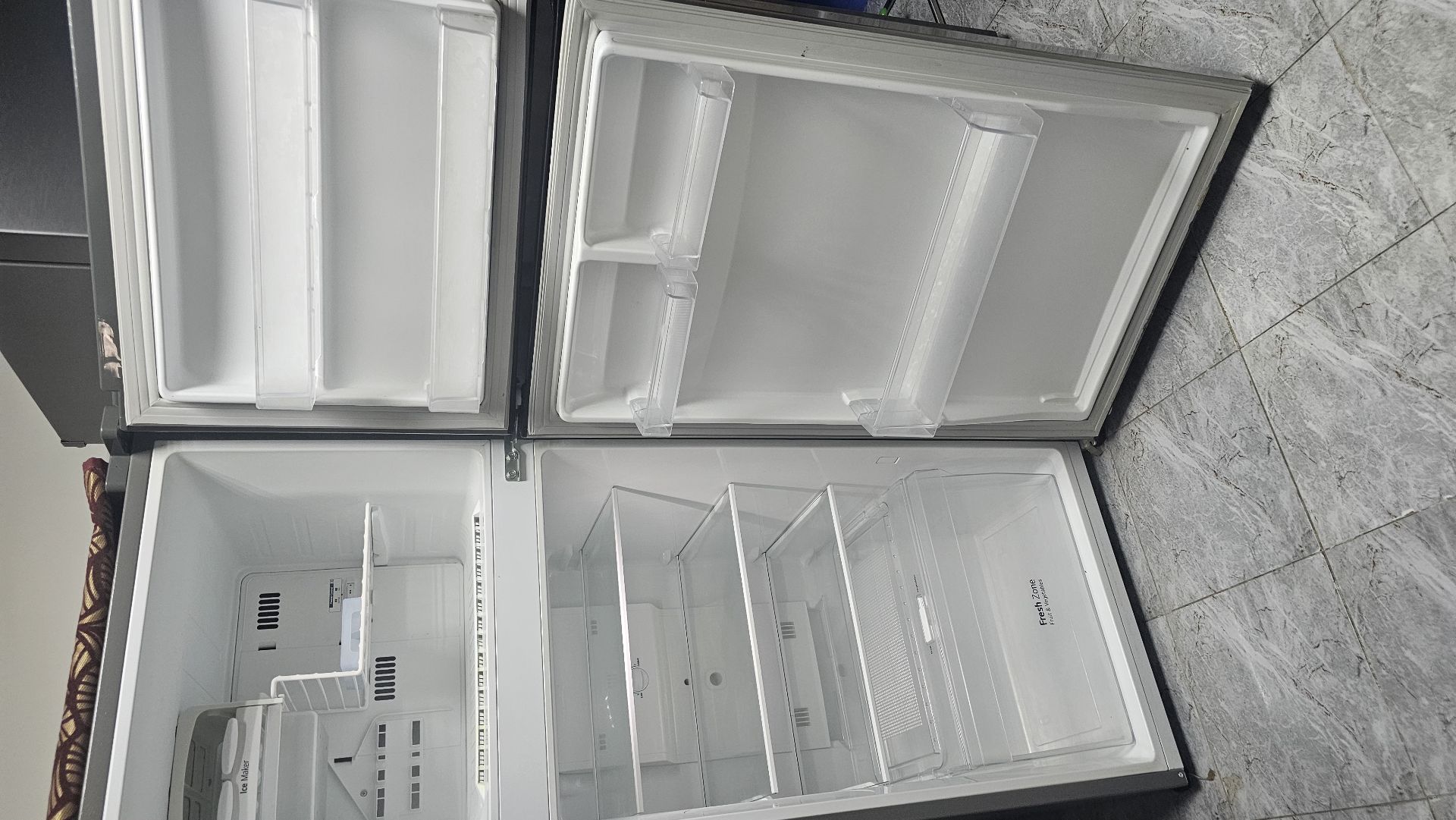 LG Refrigerator - Image 4