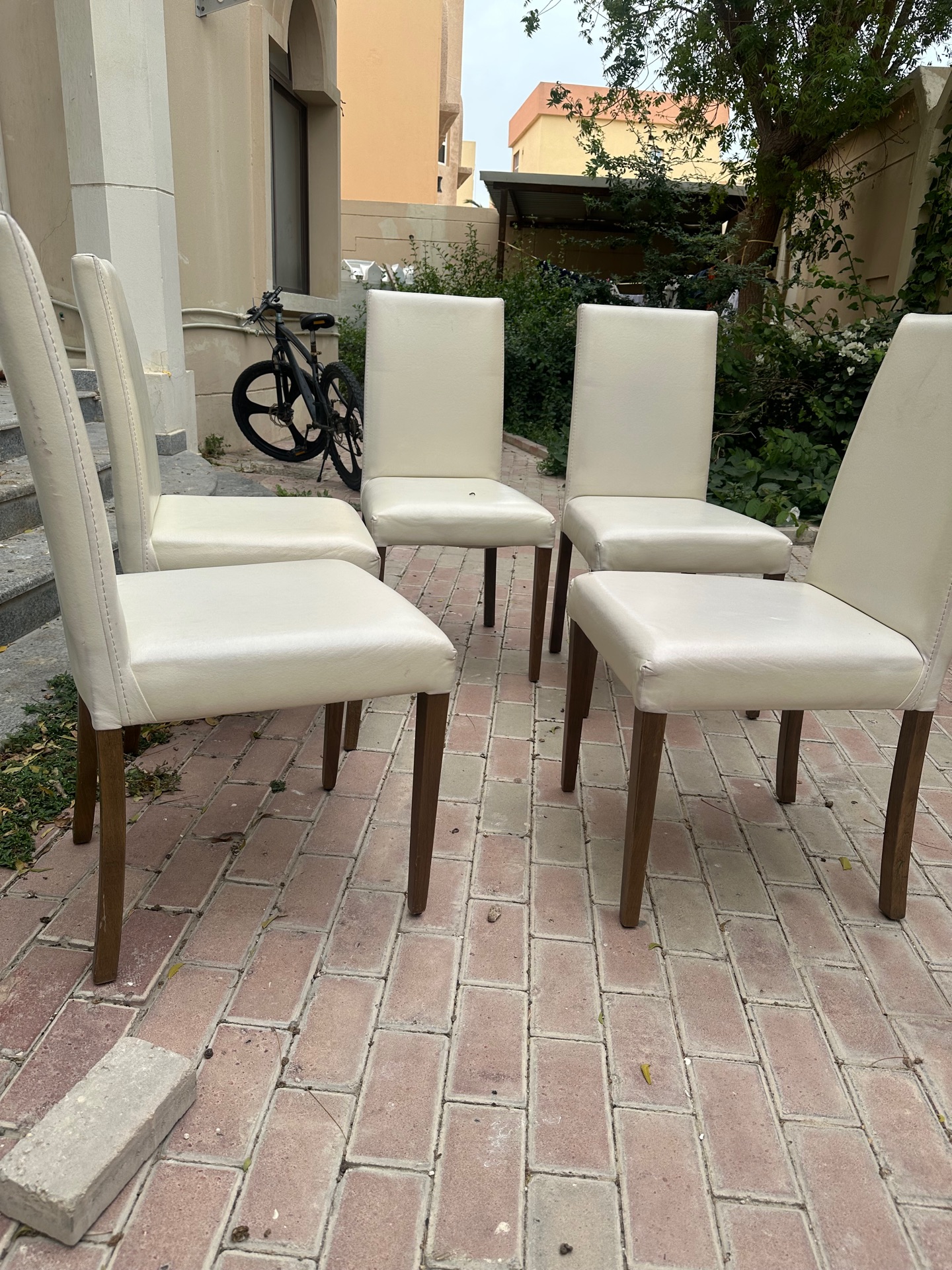 Indoors or outdoors chairs - Image 4
