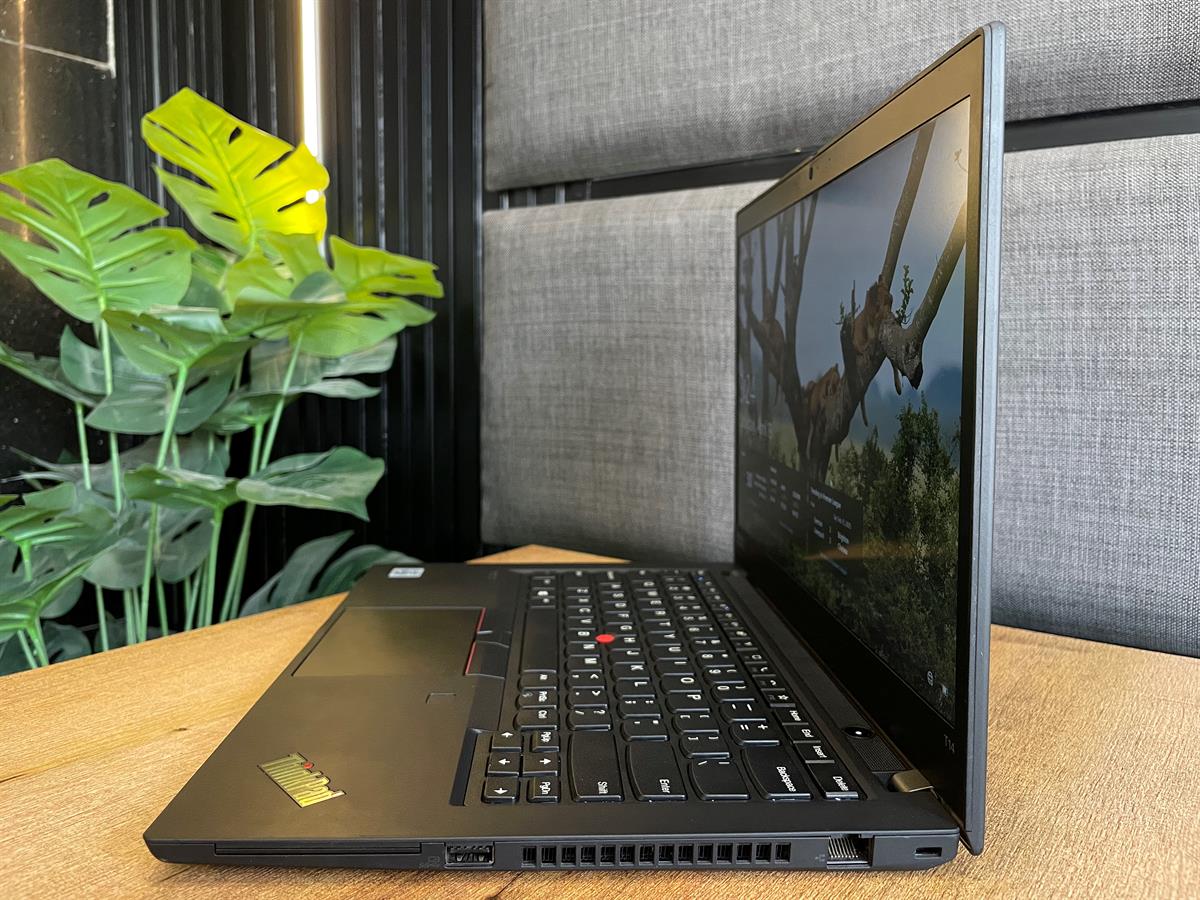 Lenovo ThinkPad T14, Touchscreen, Core-i5 10th Gen, 8 GB , 256 GB SSD - Image 2