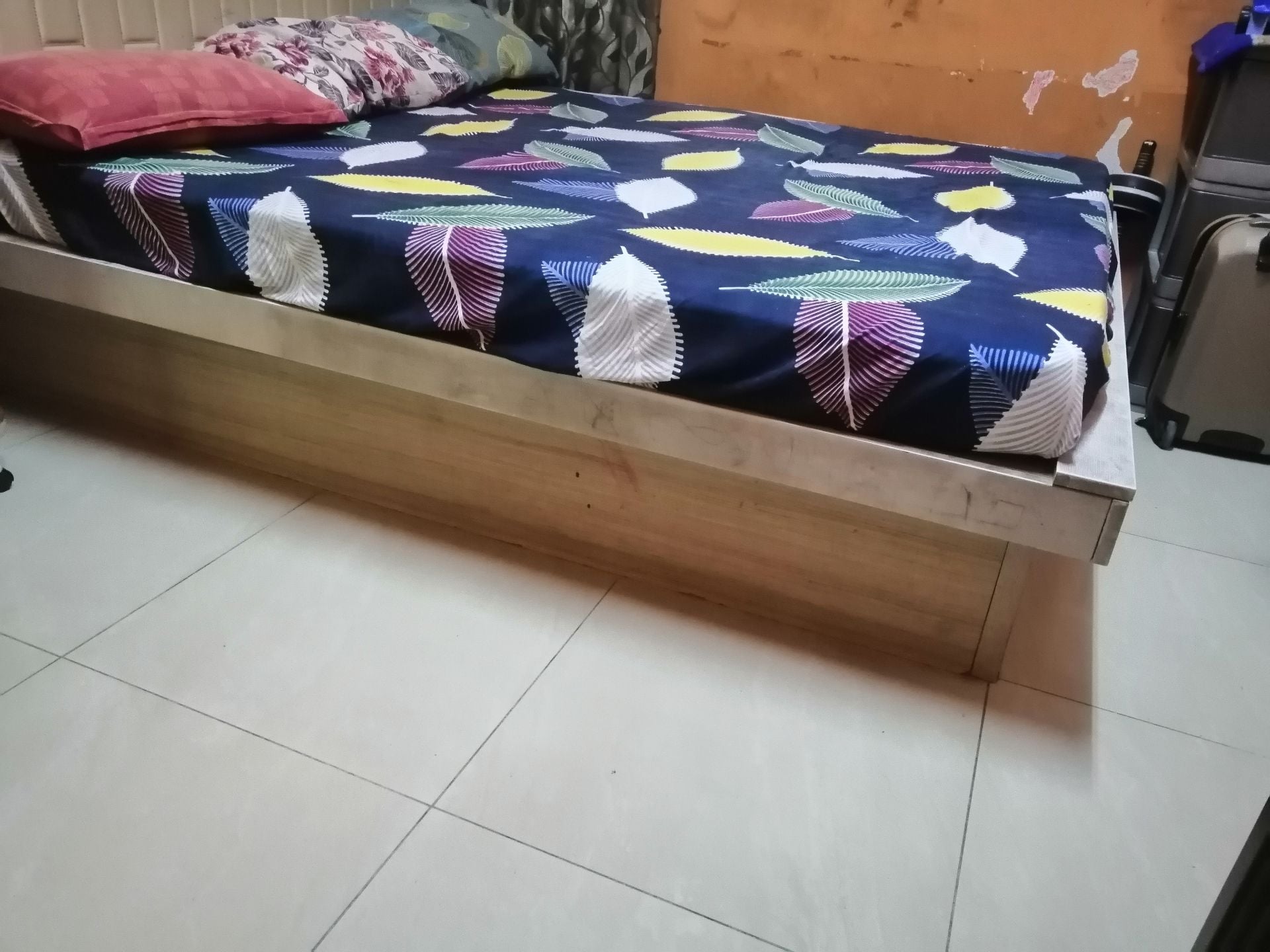 BIG SUPER KING SIZE BED  - Image 3