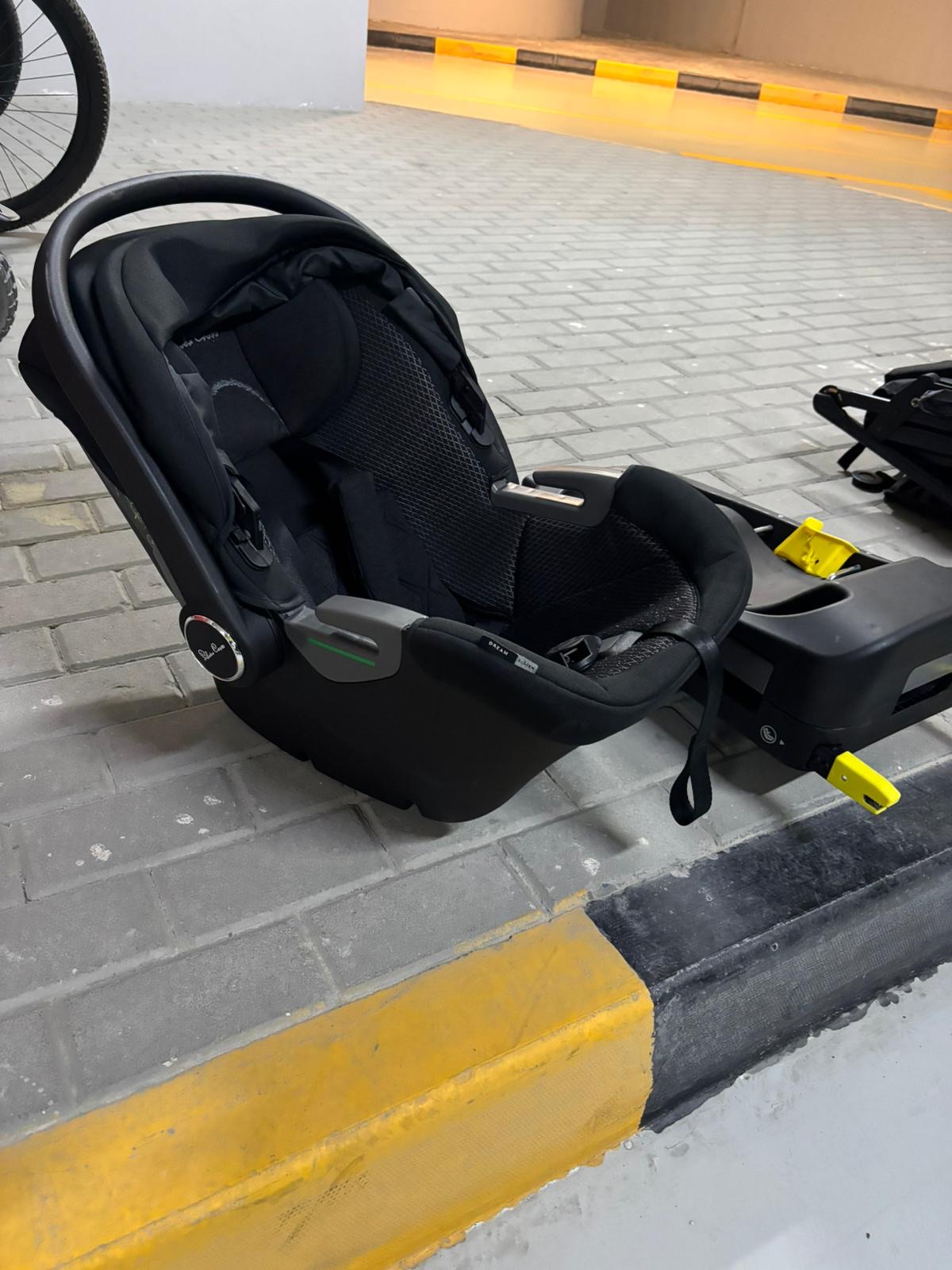 Silver Cross Car Seat - Image 3