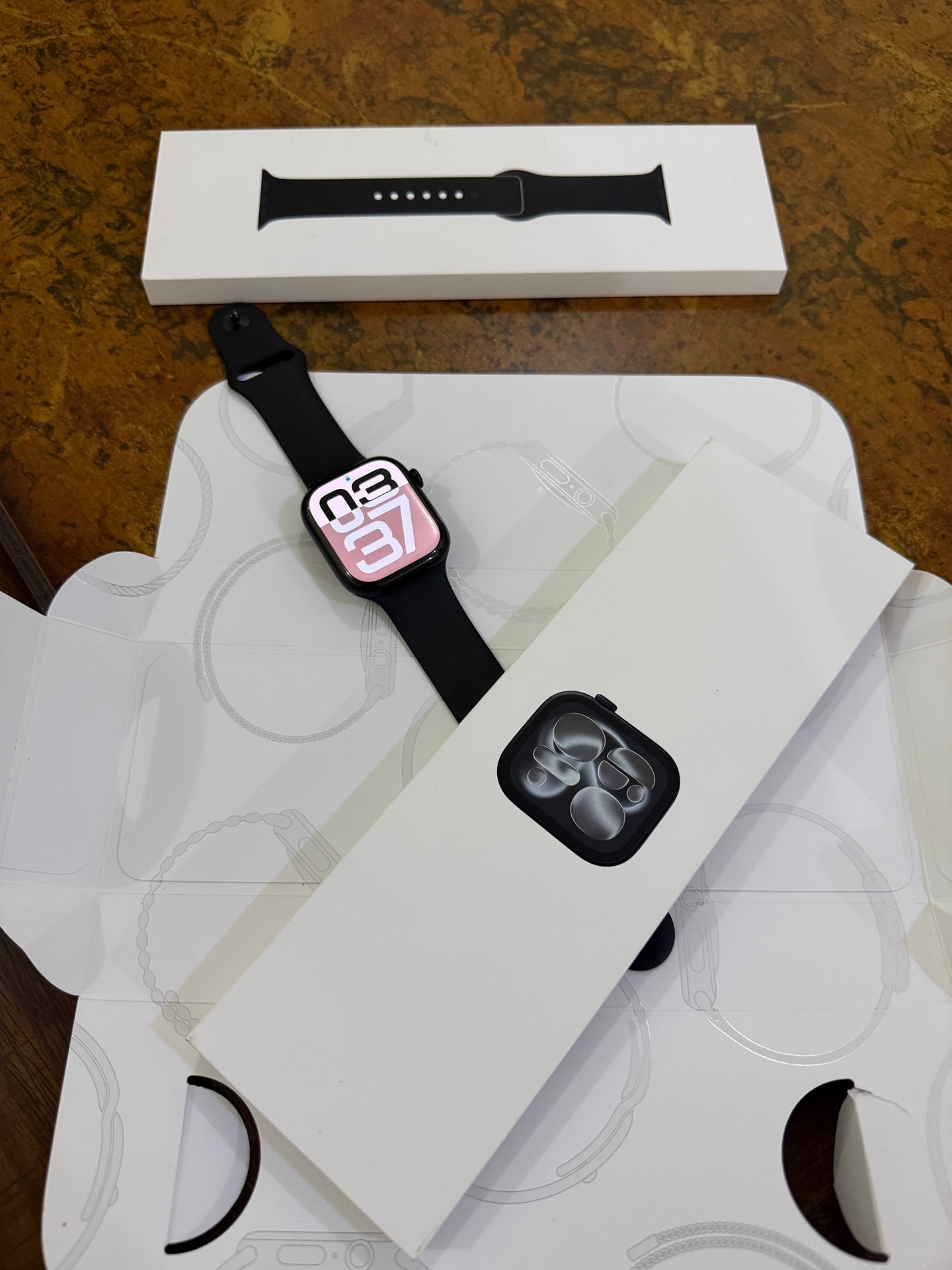 Series 11 46mm Jet Black - Image 2