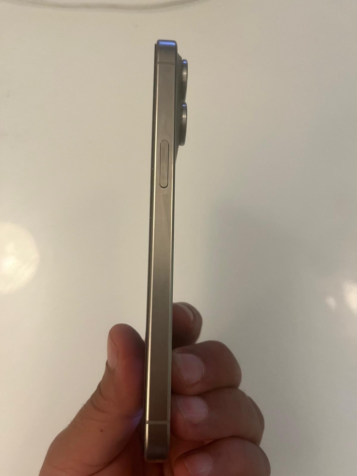iPhone ProMax 15 - Image 3