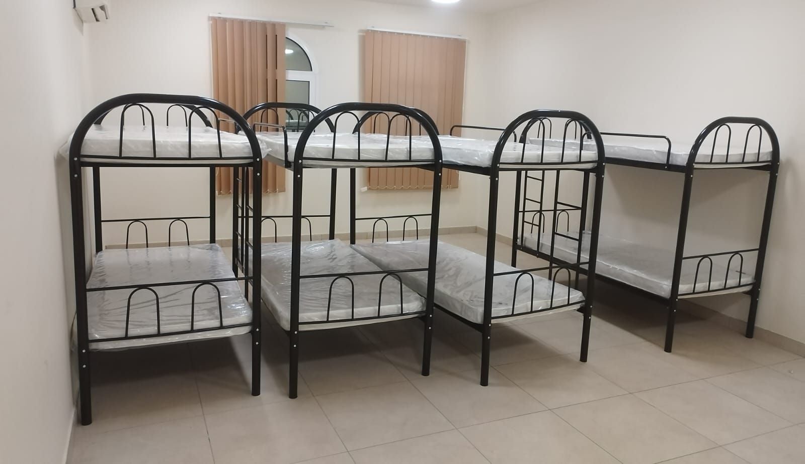 Small cupboard and single bed selling - Image 10