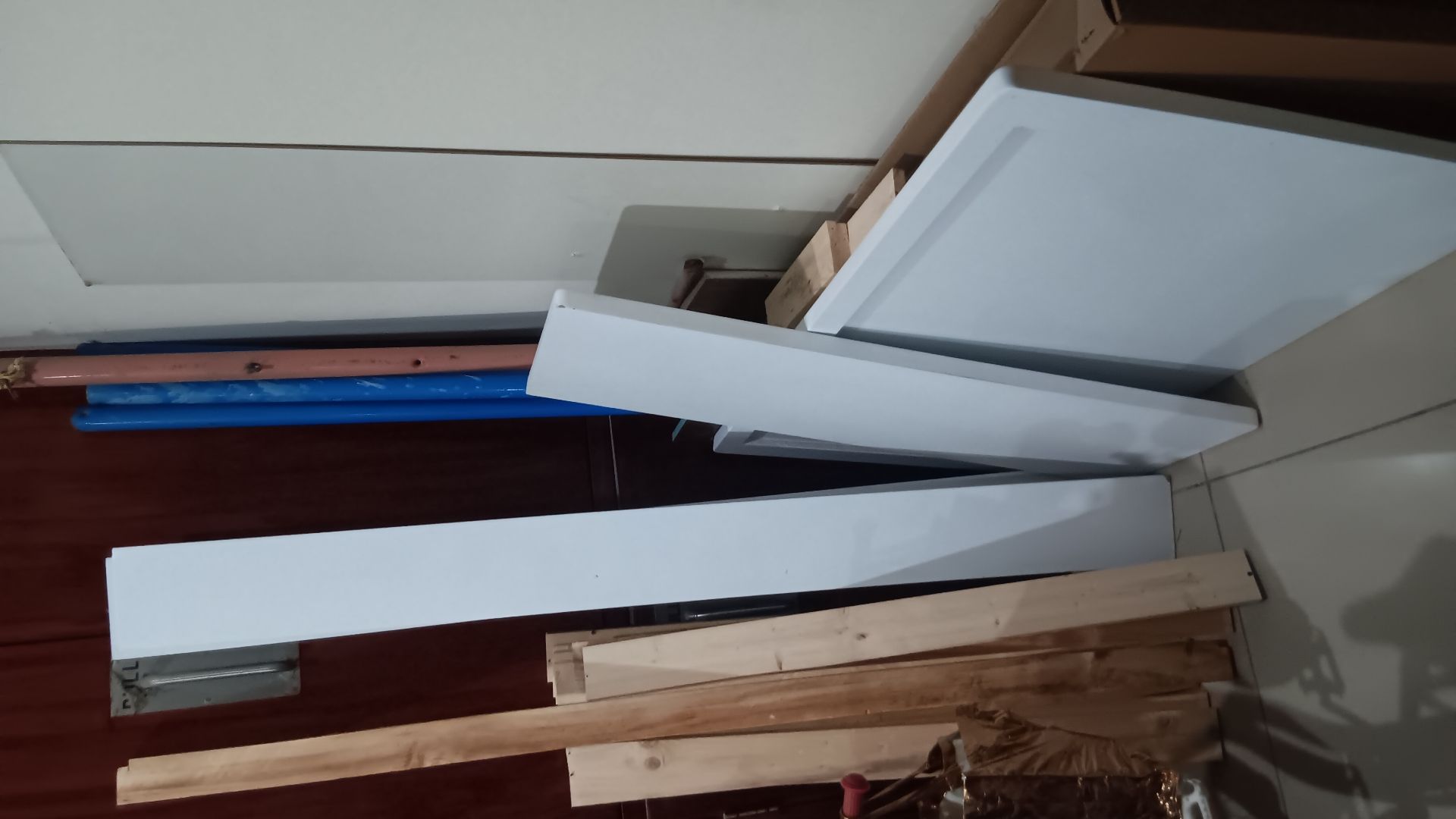 Single bed - Image 1
