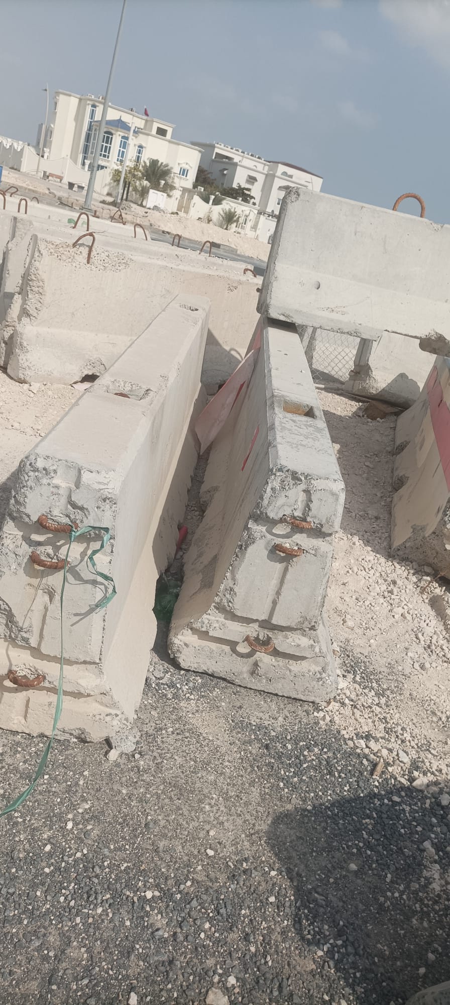 Used Concrete Barriers ASGHAL Approved  3,8M - Image 4