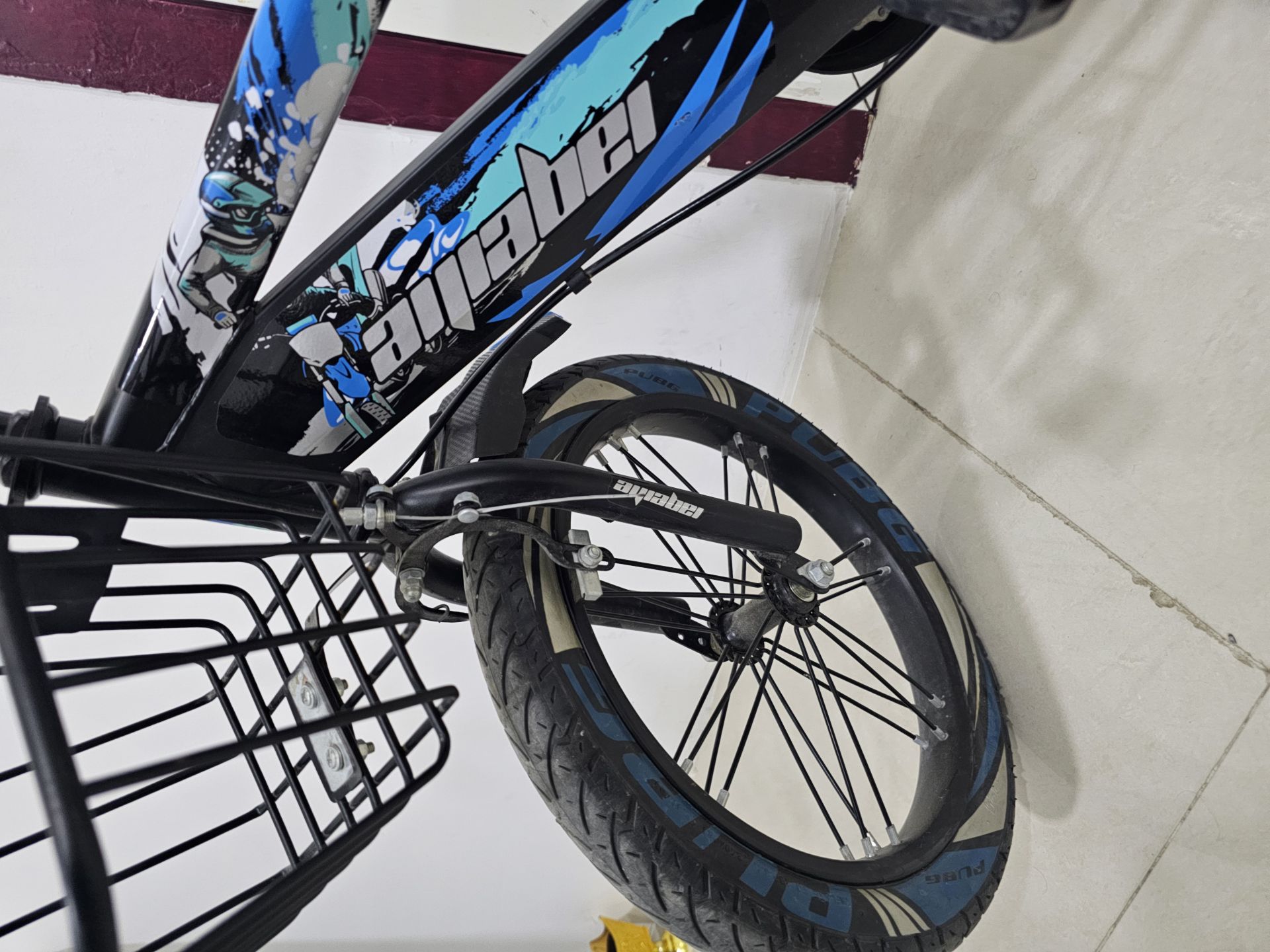 Kids bicycle  - Image 6