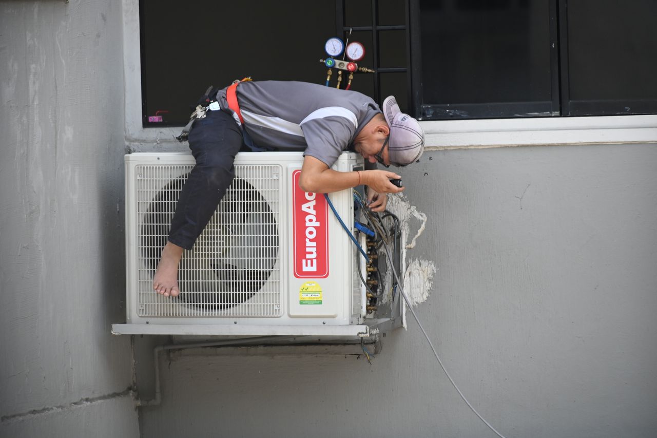 AC Maintenance Services - Split AC & Package Units  - Image 2