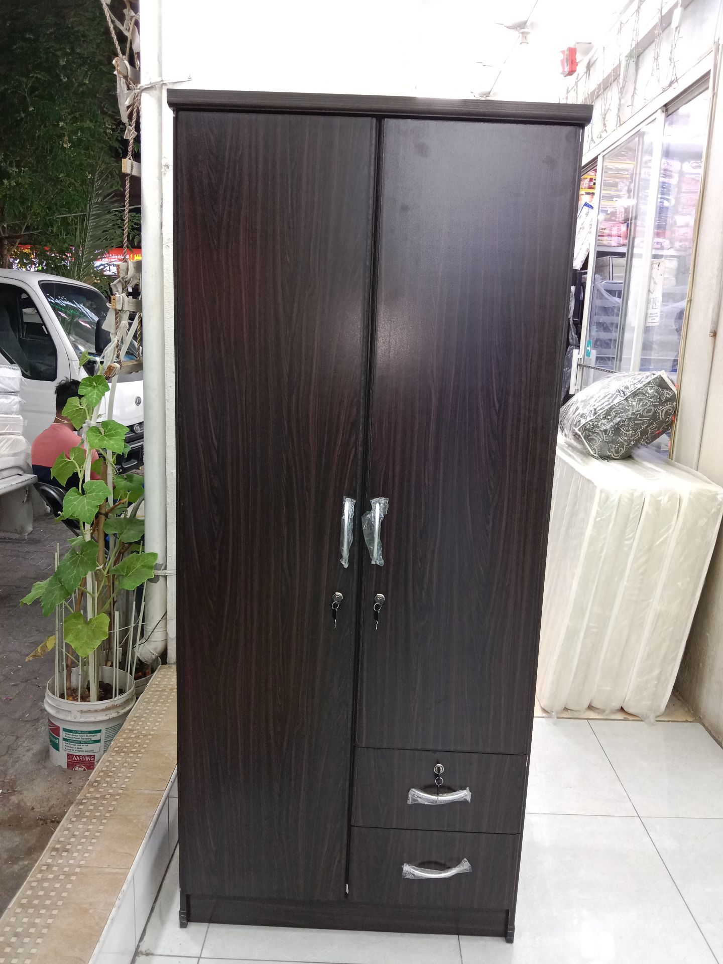 New wardrobe & cupboard - Image 9
