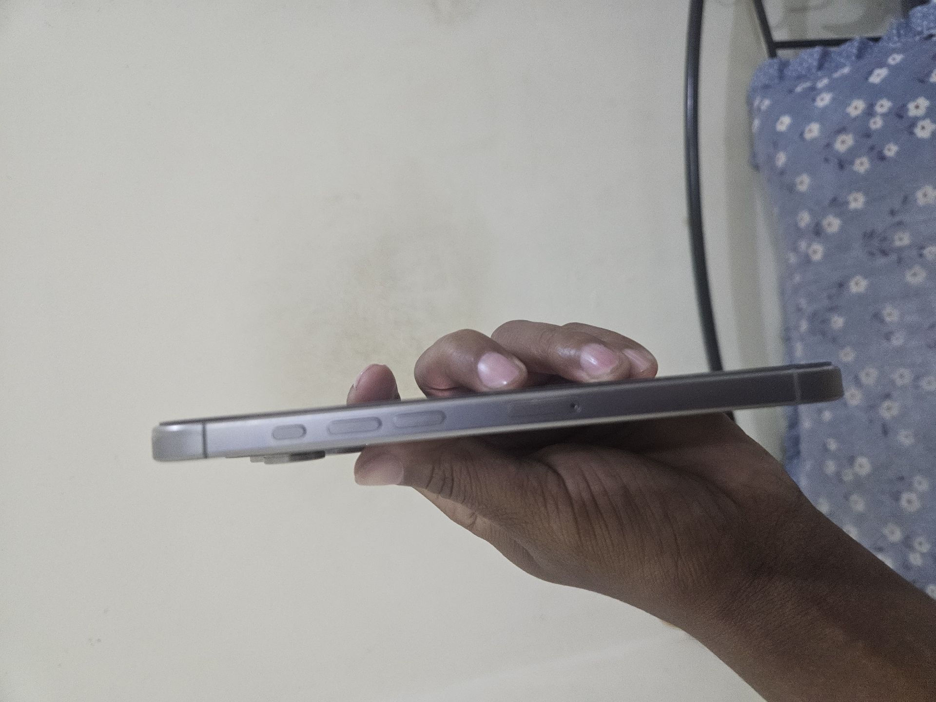iPhone 16 Pro Max 100% battery health - Image 3