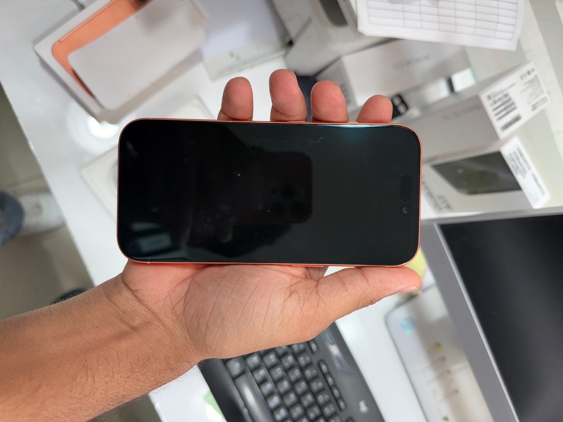 IPHONE 17 PRO 256GB - Image 4