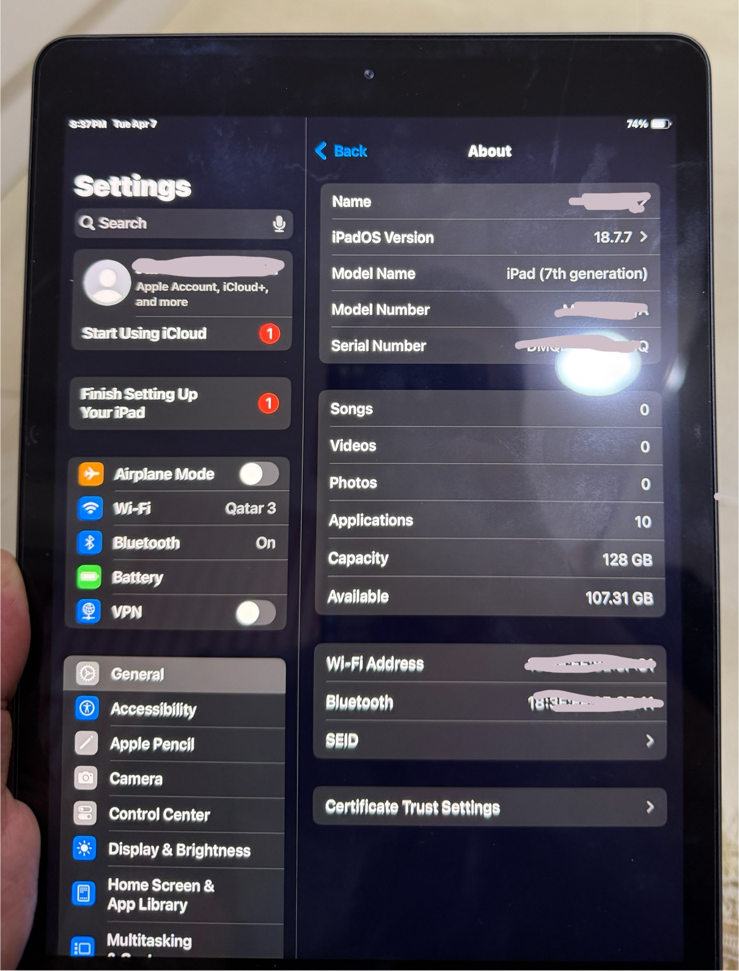Ipad 7 - 128GB WIFI perfect condition - Image 1