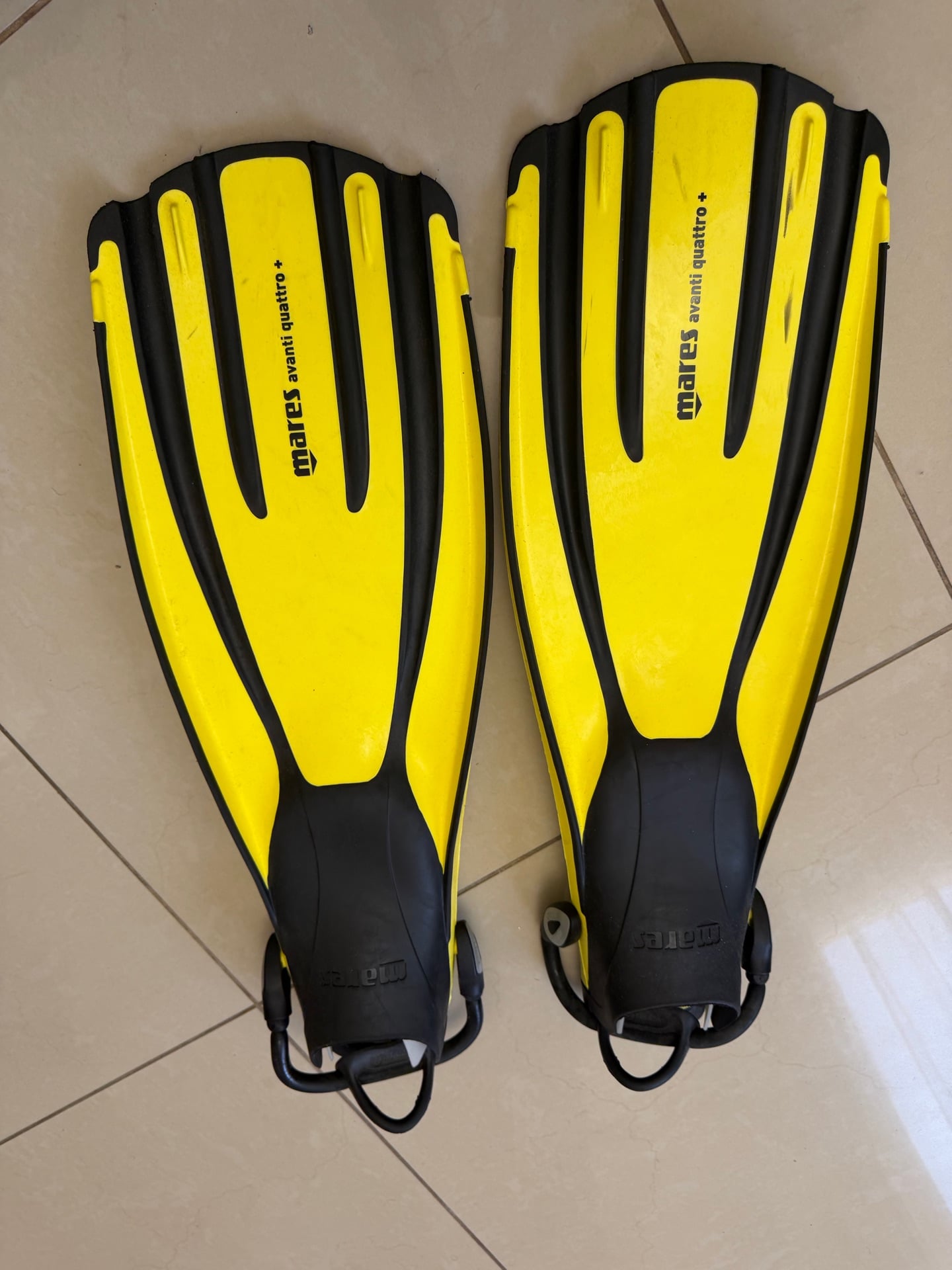 The Avanti Quattro Diving Fins - Image 1