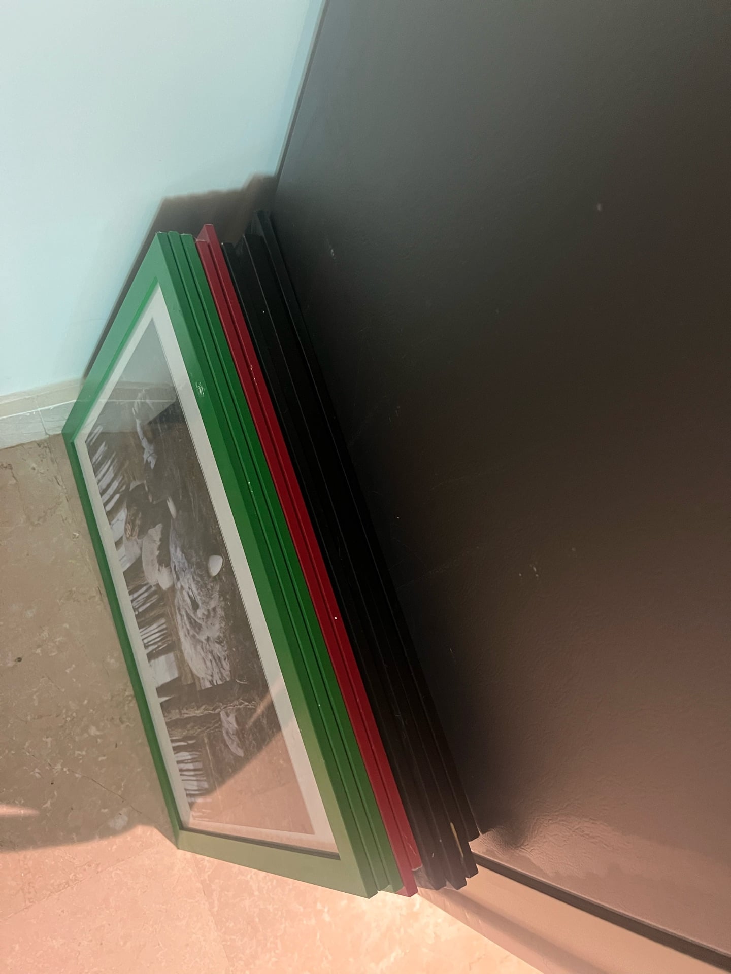 Frames  - Image 2